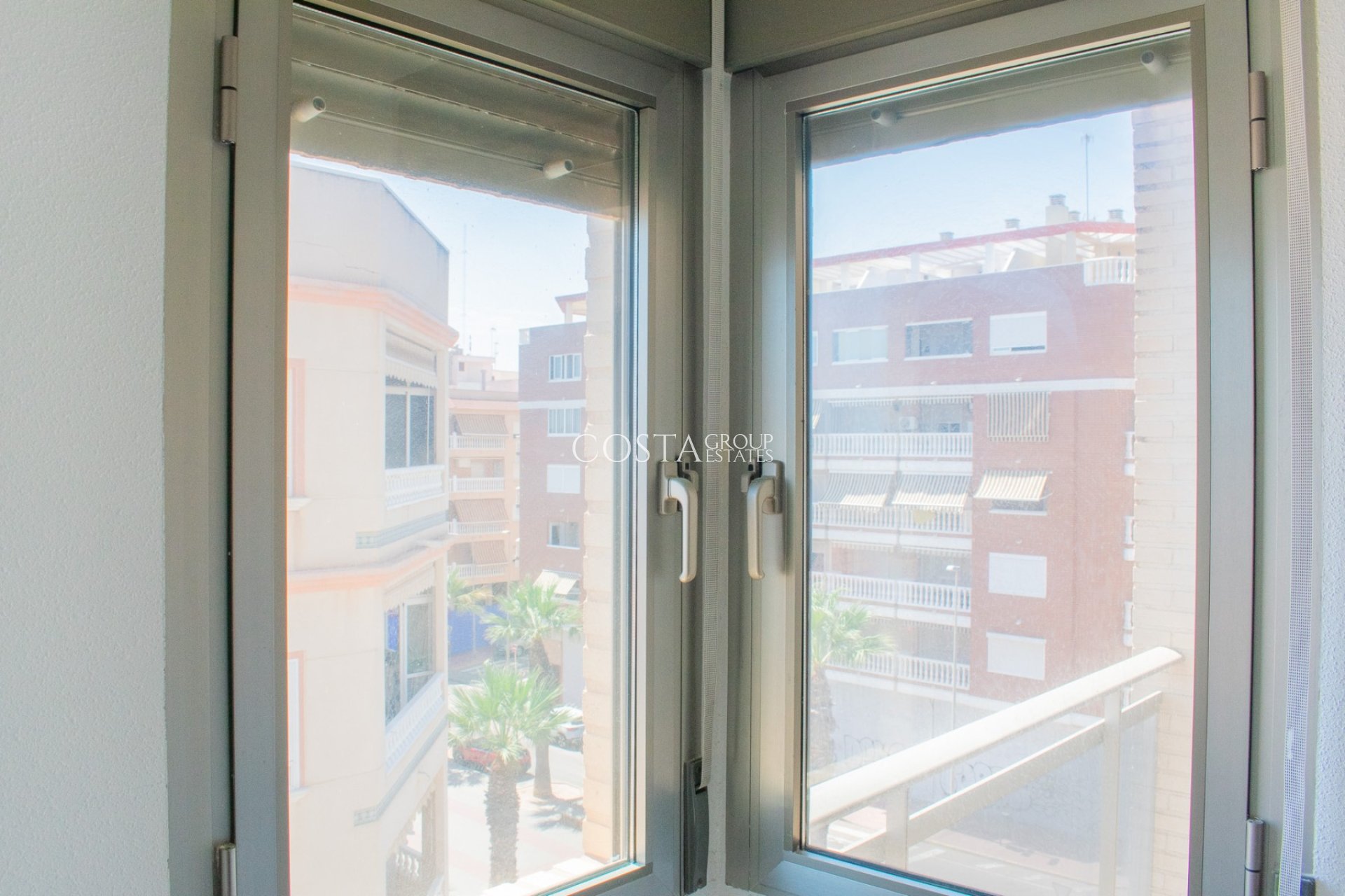 Wiederverkauf - Apartment -
Guardamar del Segura - Center