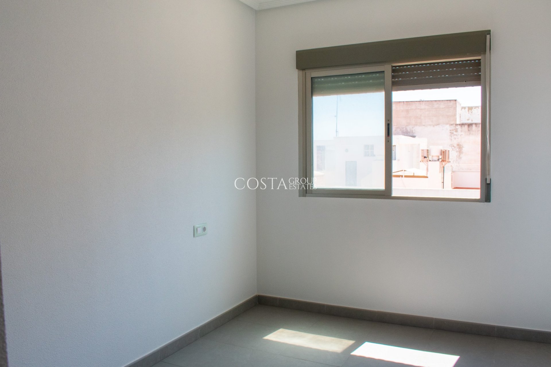 Wiederverkauf - Apartment -
Guardamar del Segura - Center