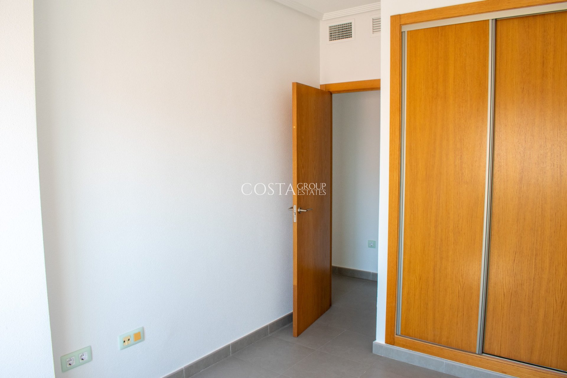 Wiederverkauf - Apartment -
Guardamar del Segura - Center