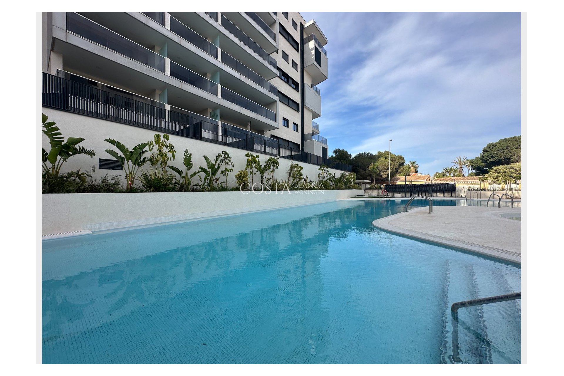 Wiederverkauf - Apartment -
Orihuela Costa - Dehesa de campoamor
