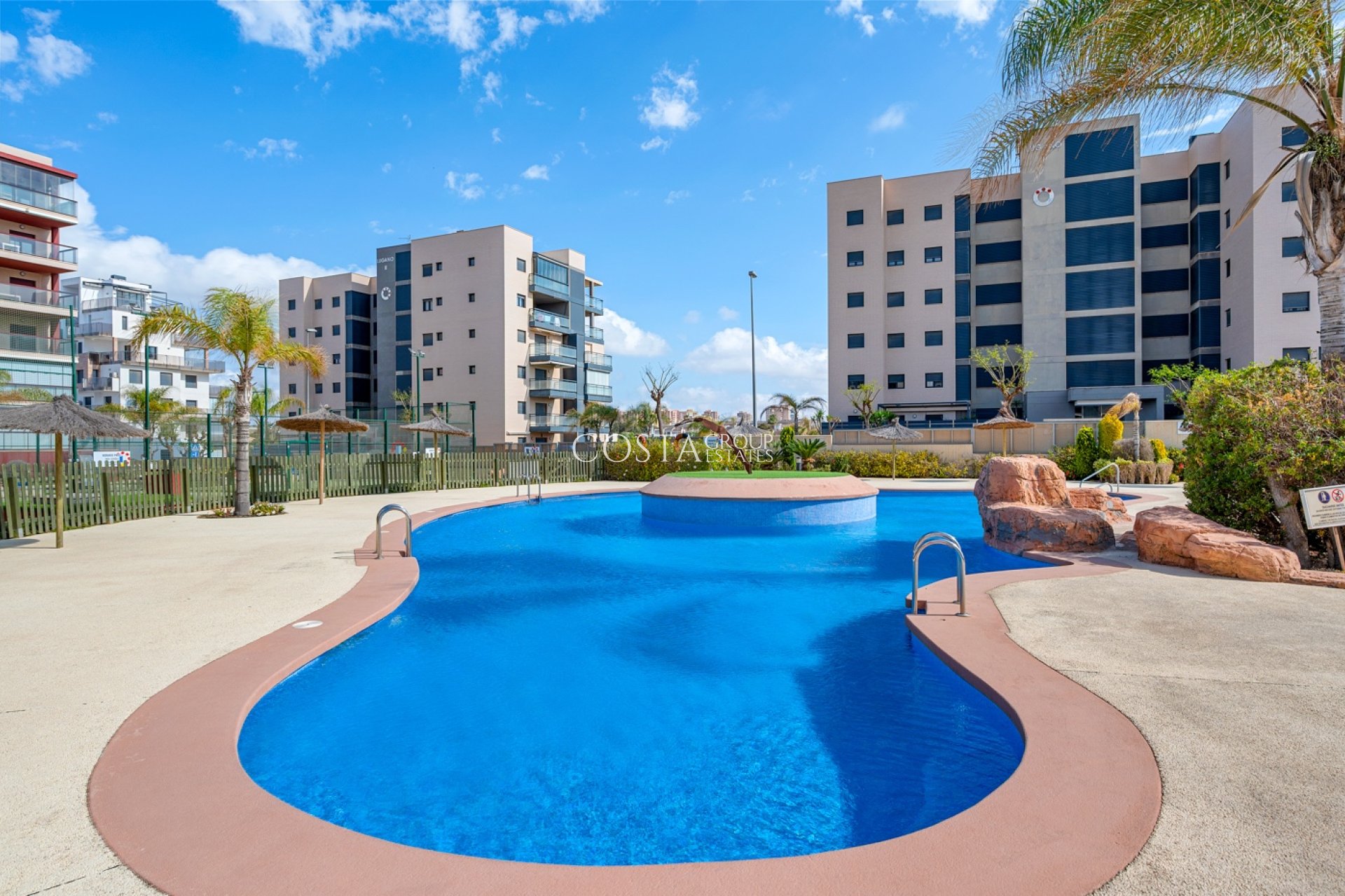 Wiederverkauf - Apartment -
Pilar de la Horadada - Mil Palmeras