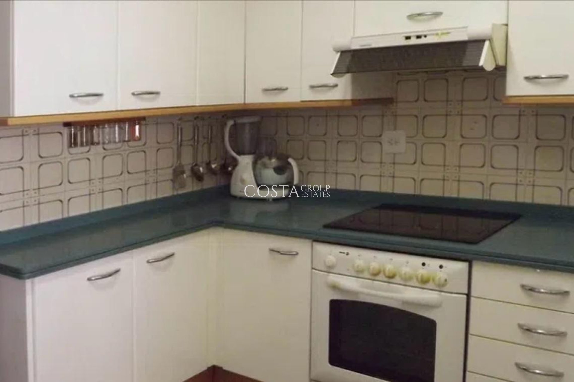 Wiederverkauf - Apartments -
Alicante - Alicante Centro