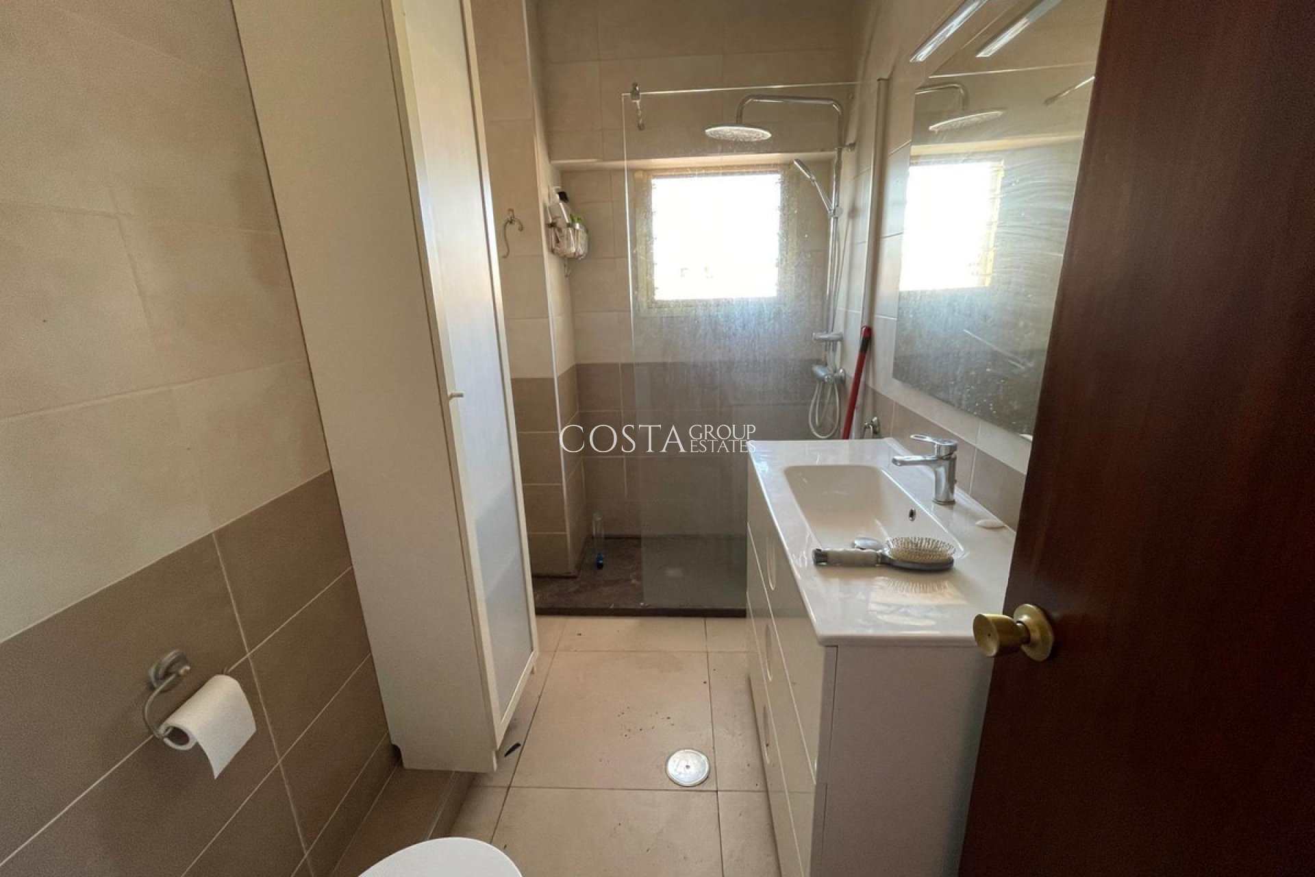 Wiederverkauf - Apartments -
Alicante - Alicante Centro