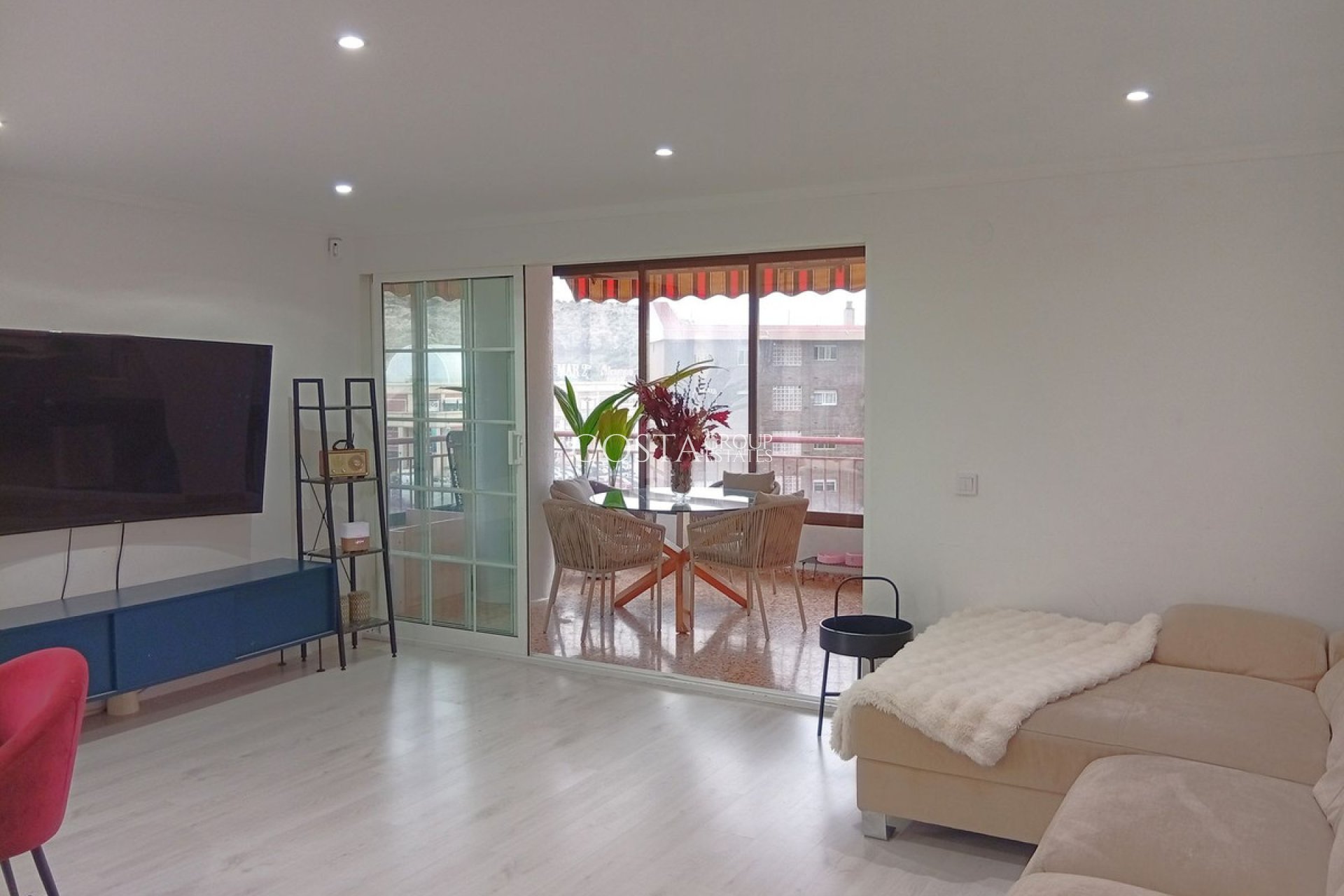 Wiederverkauf - Apartments -
Alicante - Alicante Centro