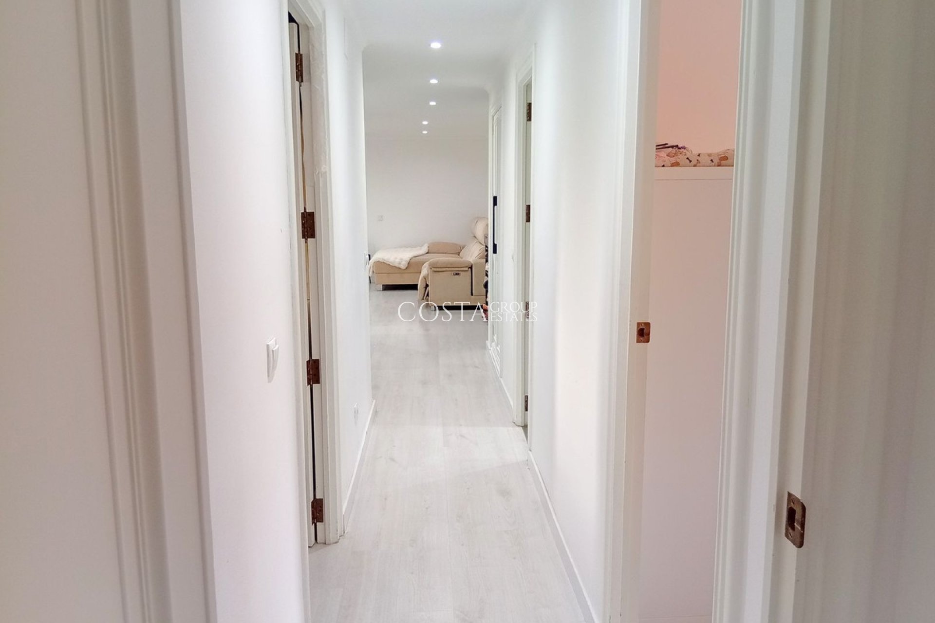 Wiederverkauf - Apartments -
Alicante - Alicante Centro