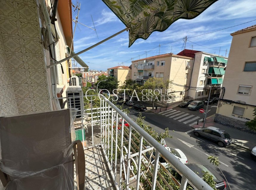 Wiederverkauf - Apartments -
Alicante - Alicante Centro