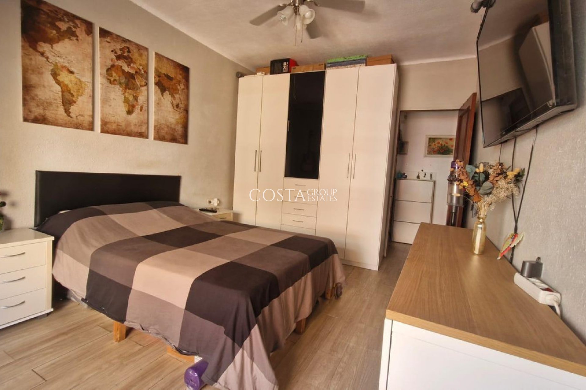 Wiederverkauf - Apartments -
Alicante - Alicante Centro