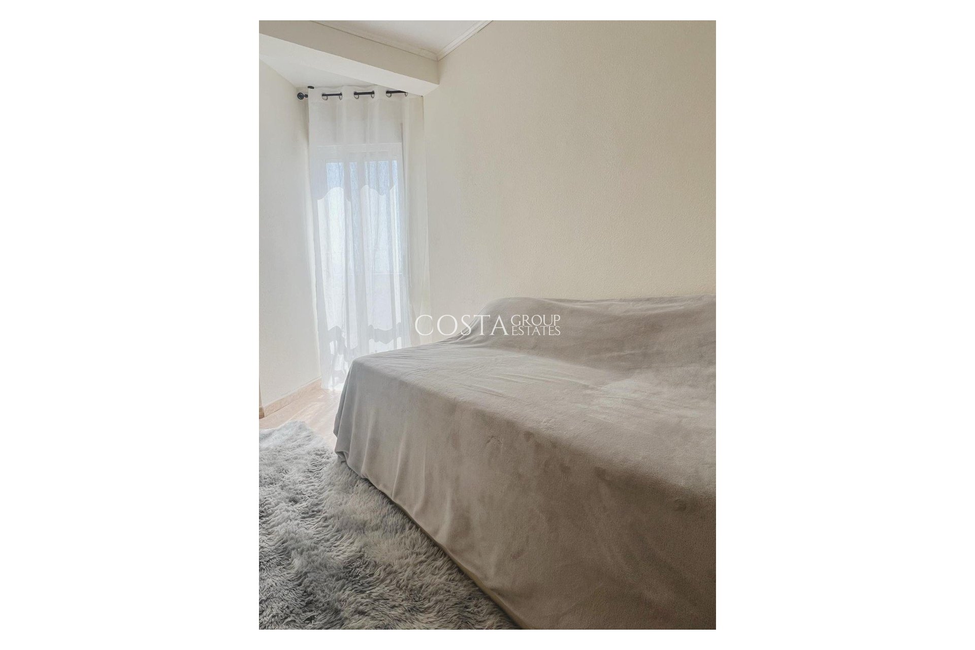 Wiederverkauf - Apartments -
Alicante - Alicante Centro