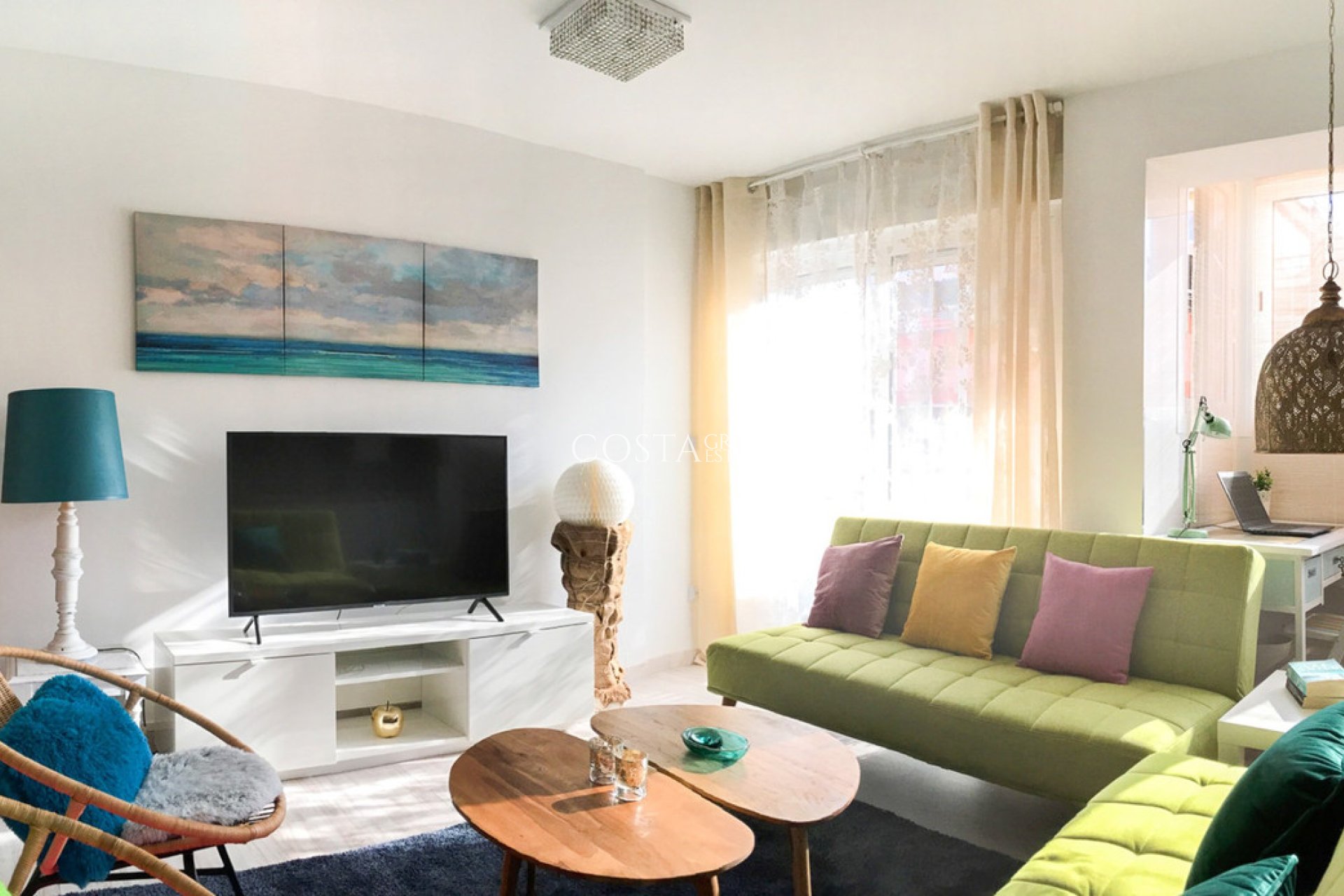 Wiederverkauf - Apartments -
Alicante - Alicante Centro