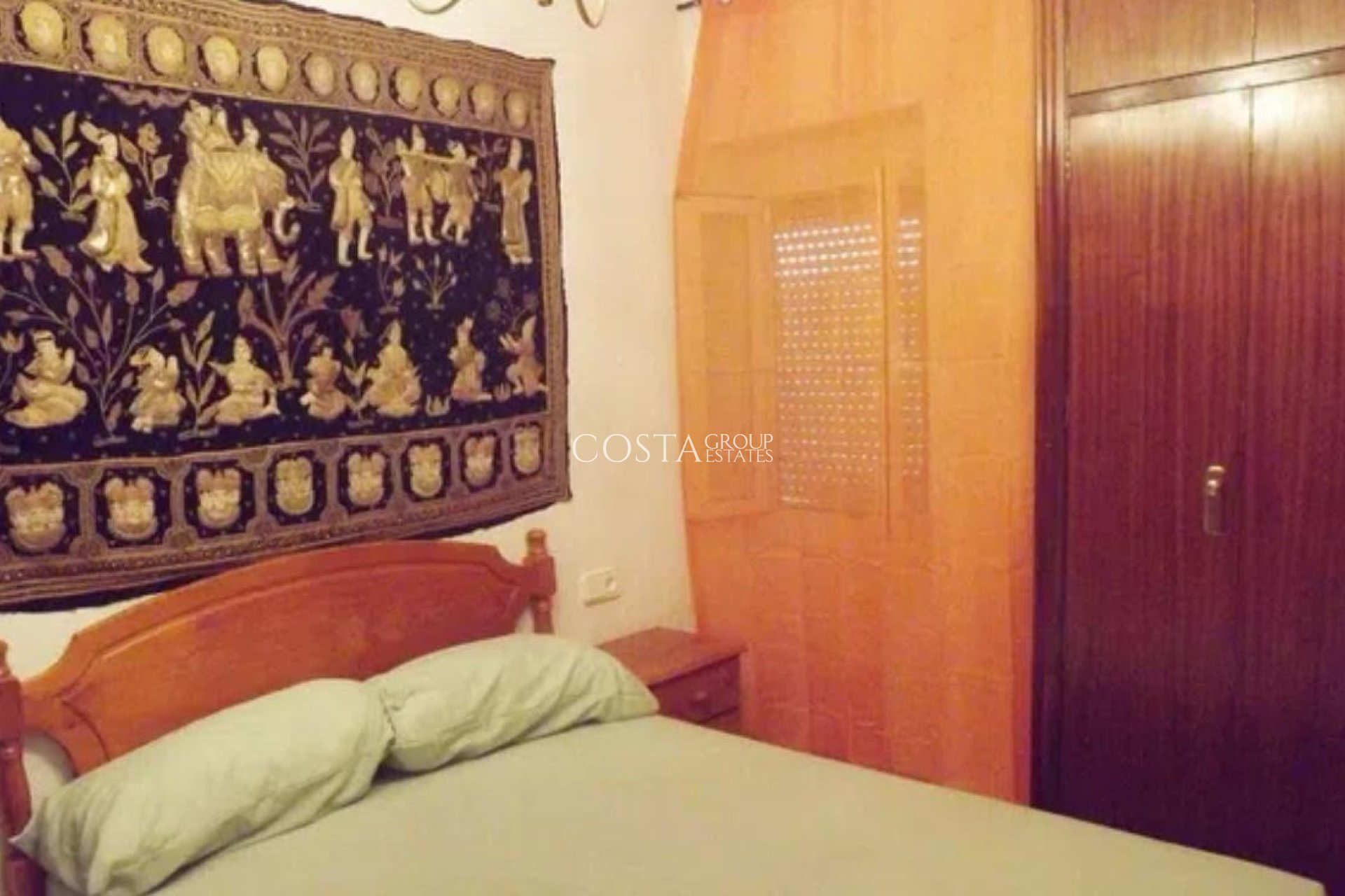 Wiederverkauf - Apartments -
Alicante - Alicante Centro