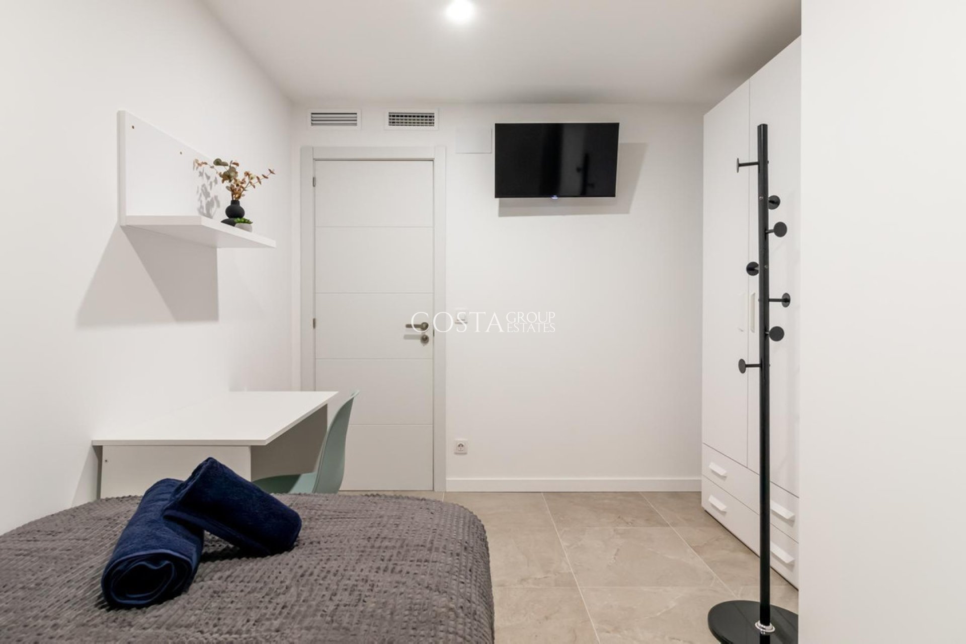 Wiederverkauf - Apartments -
Alicante - Alicante Centro