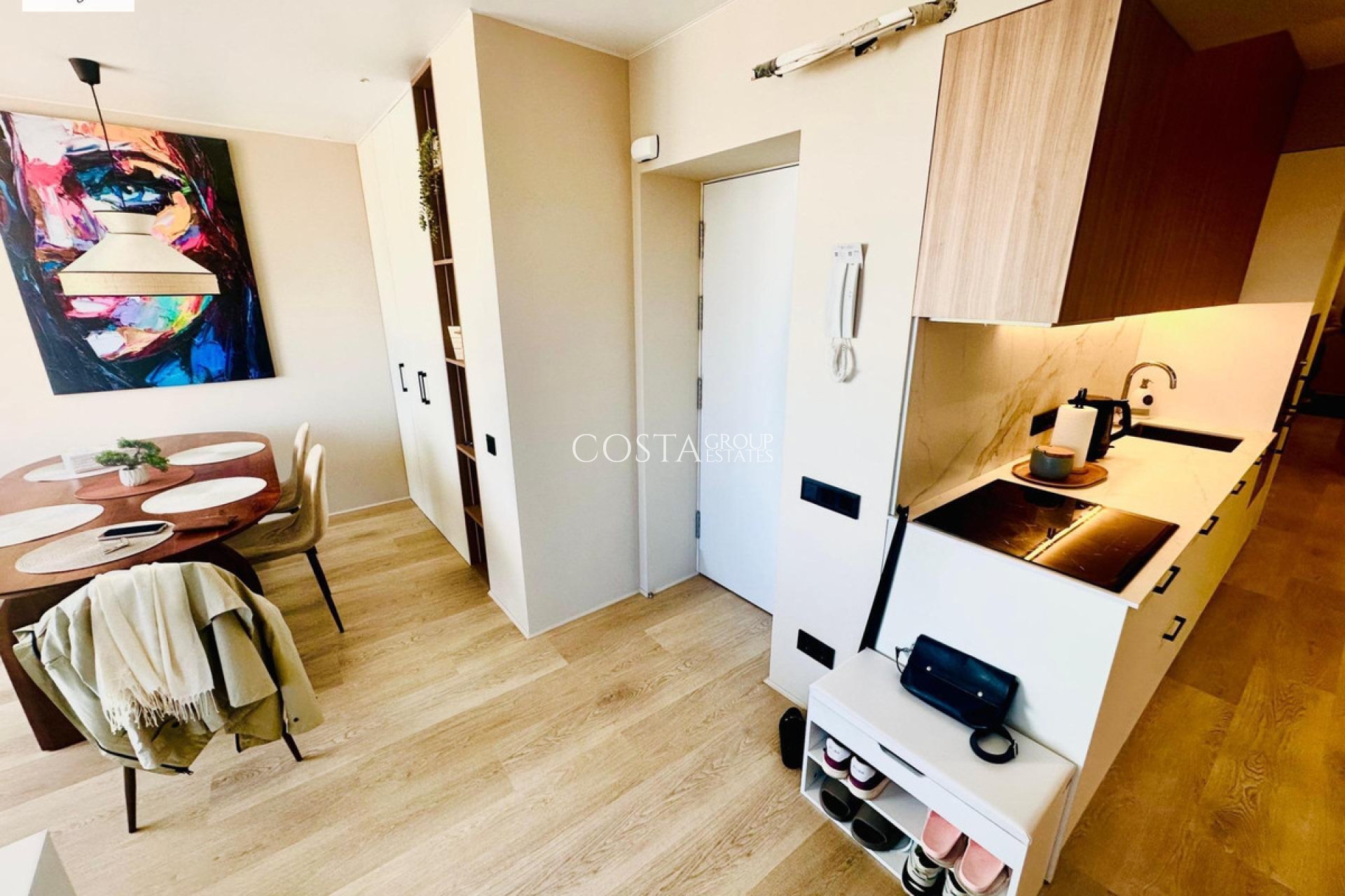 Wiederverkauf - Apartments -
Alicante - Alicante Centro