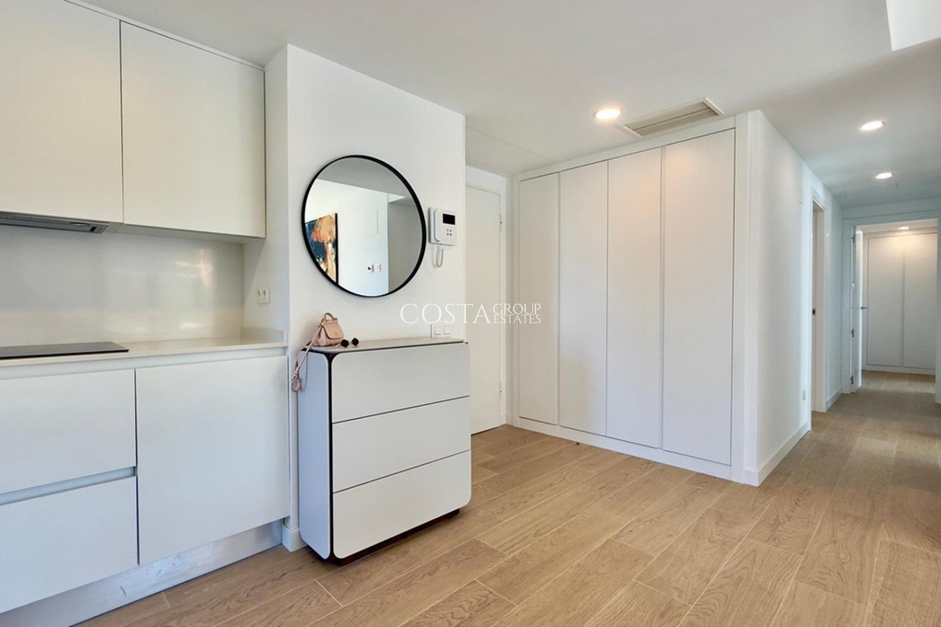 Wiederverkauf - Apartments -
Alicante - Alicante Centro