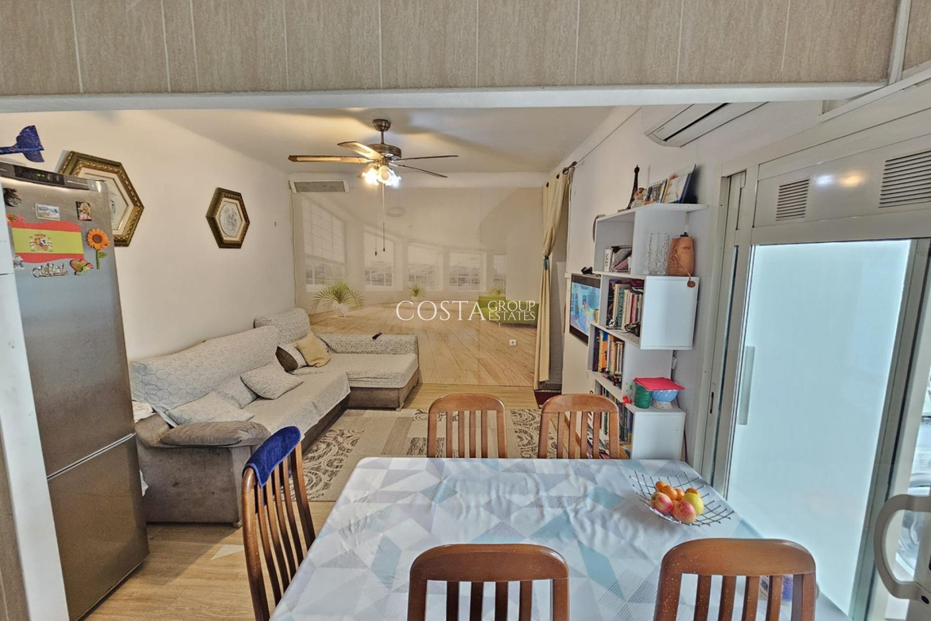 Wiederverkauf - Apartments -
Alicante - Alicante Centro