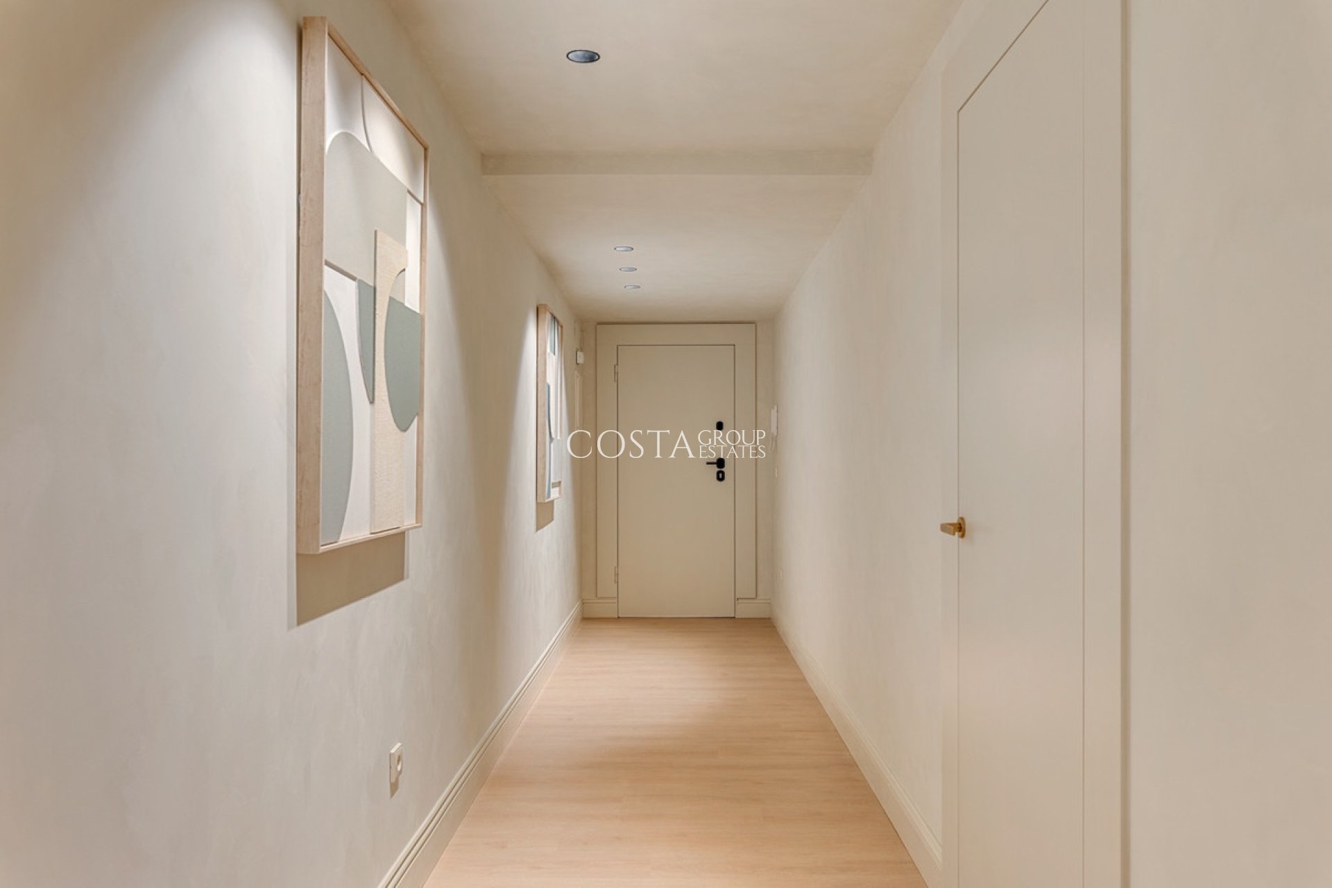 Wiederverkauf - Apartments -
Alicante - Alicante Centro