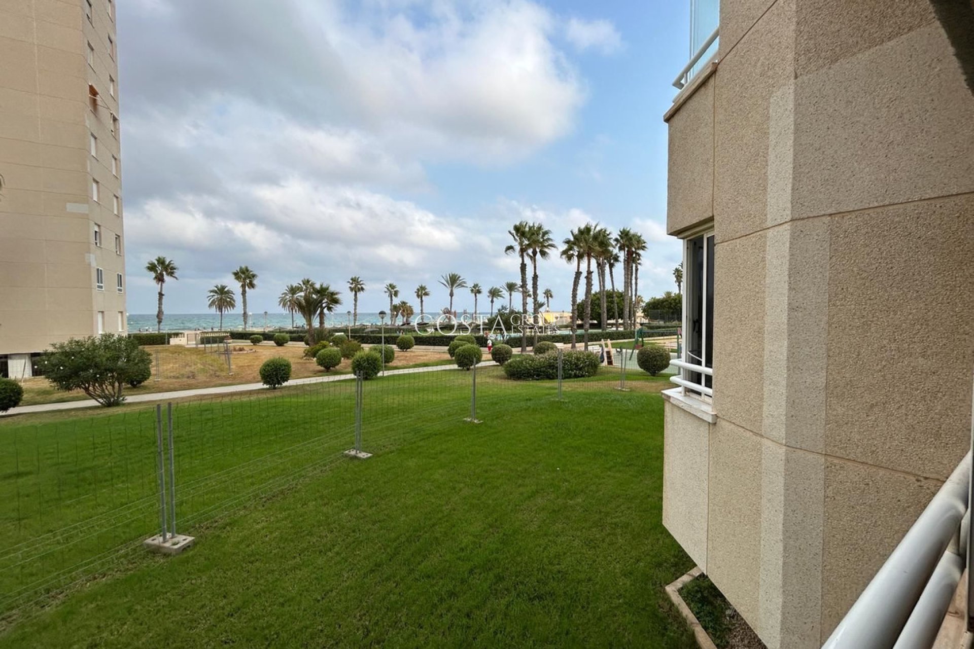 Wiederverkauf - Apartments -
Alicante City - Alicante City Centro