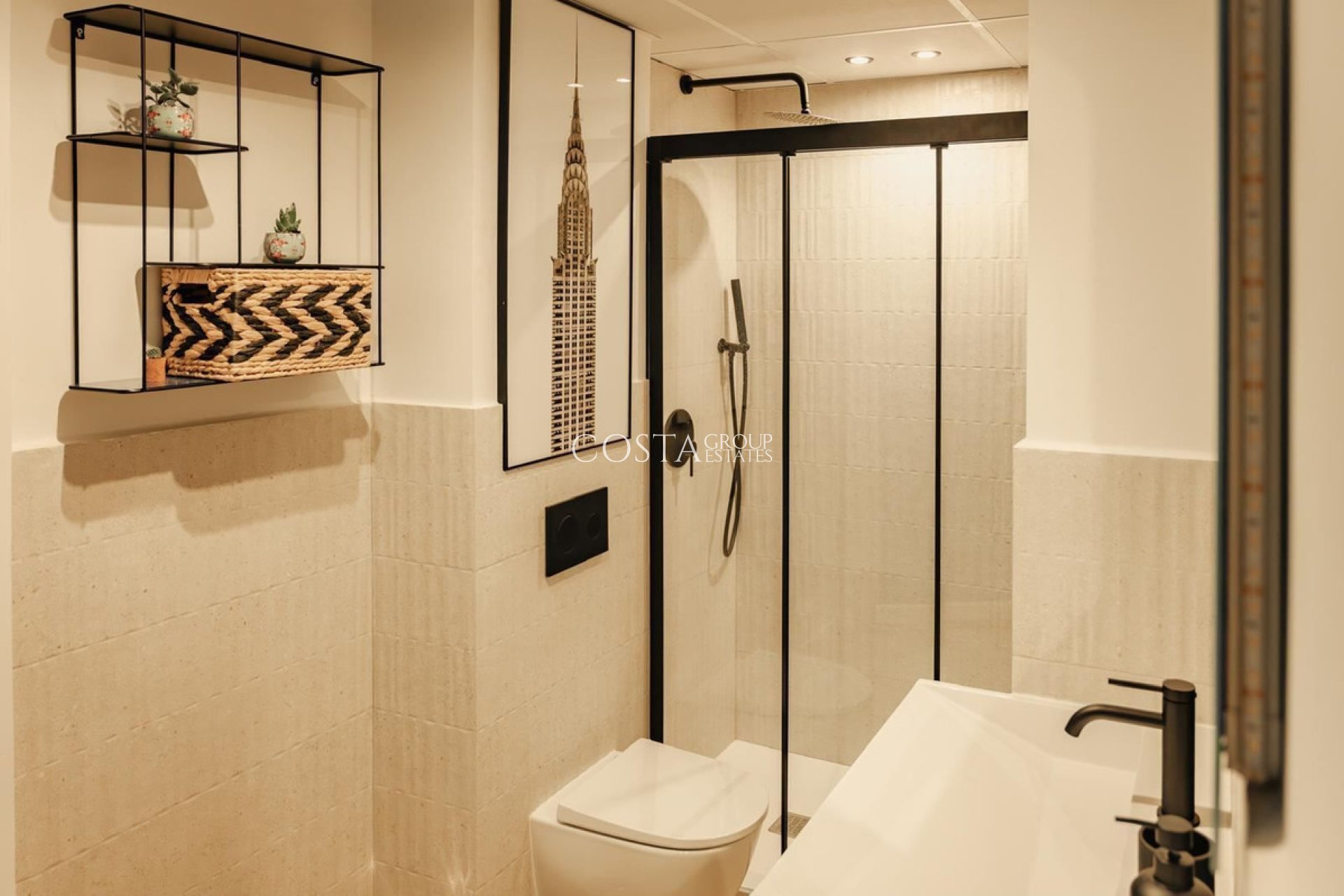 Wiederverkauf - Apartments -
Alicante City - Alicante City Centro