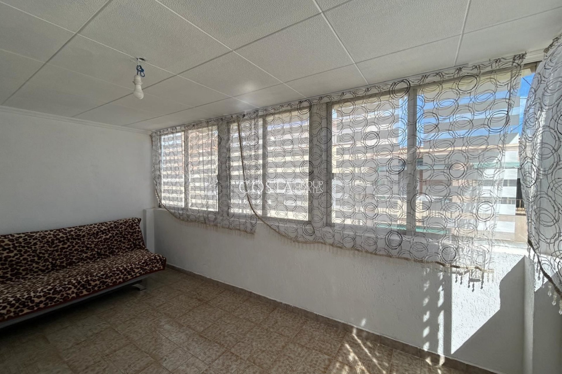 Wiederverkauf - Apartments -
Alicante City - Alicante City Centro