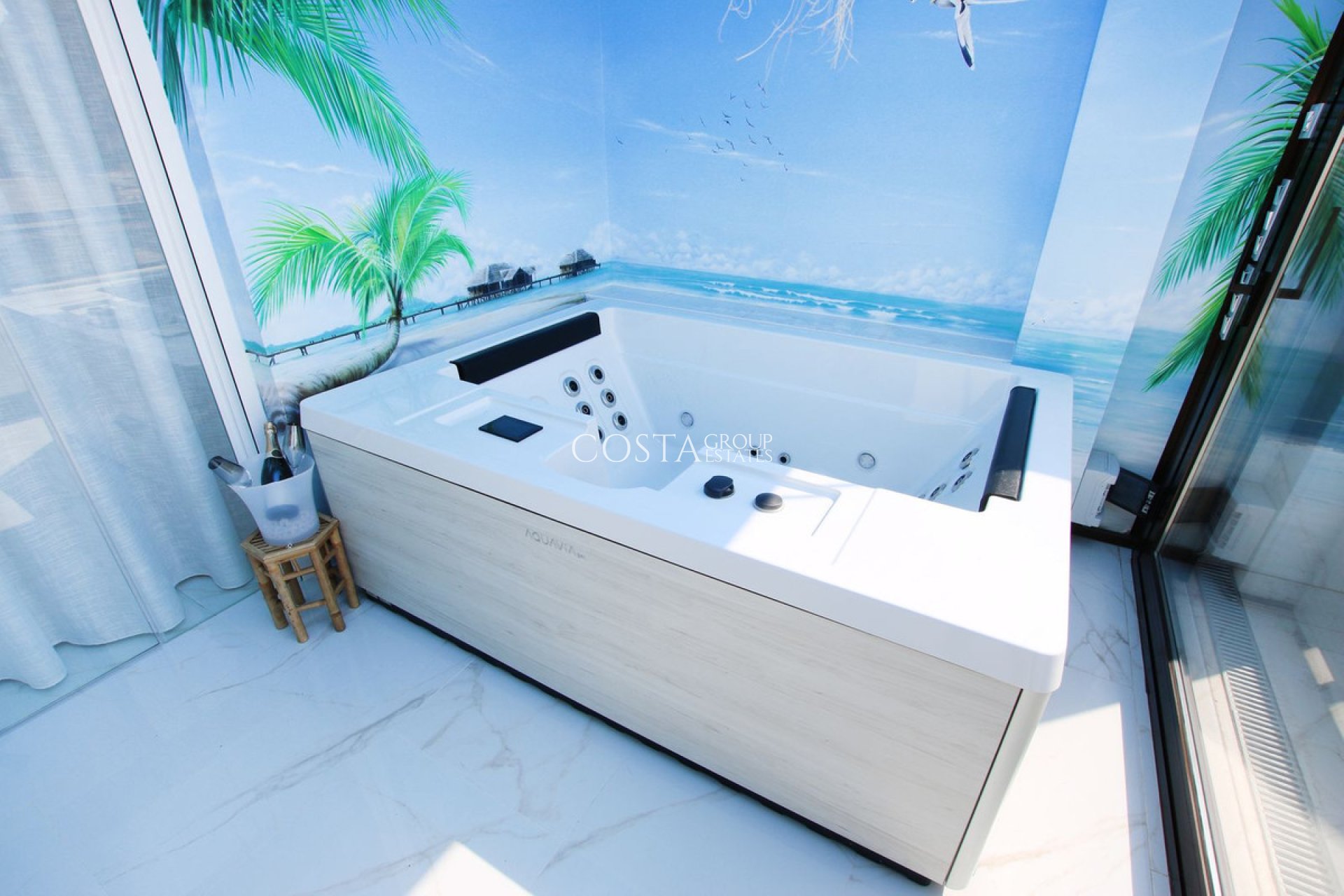 Wiederverkauf - Apartments -
Alicante City - Alicante City Centro