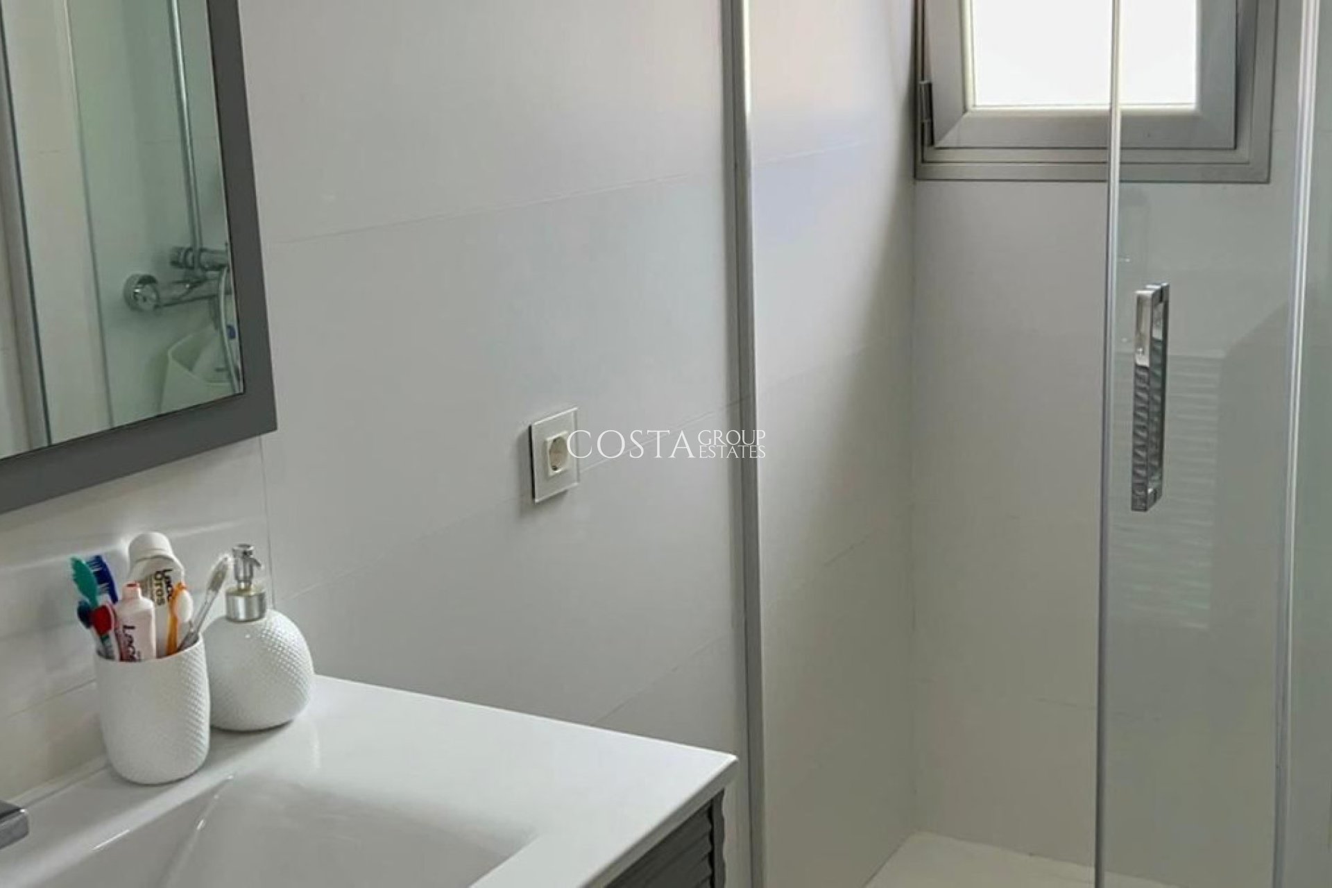 Wiederverkauf - Apartments -
Orihuela Costa - Cabo Roig