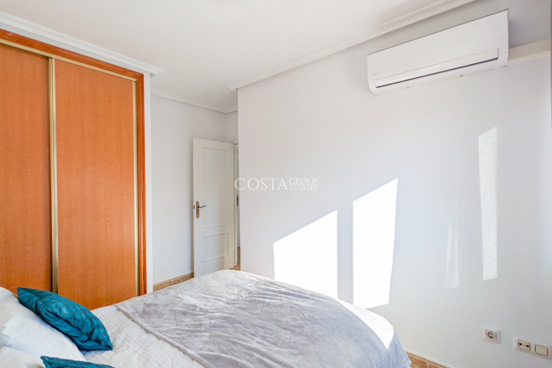 Wiederverkauf - Apartments -
Orihuela Costa - Cabo Roig