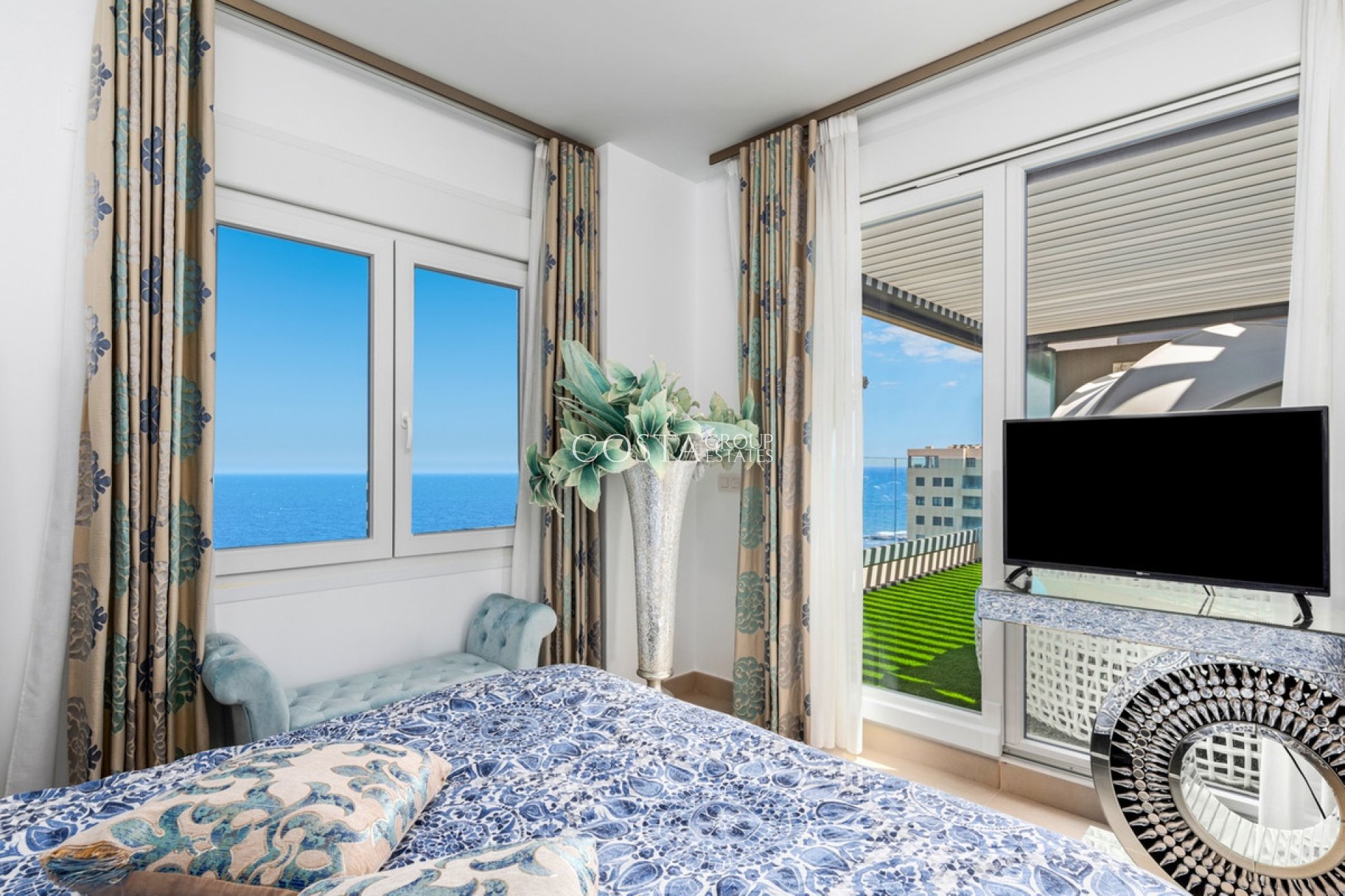 Wiederverkauf - Apartments -
Orihuela Costa - Punta Prima