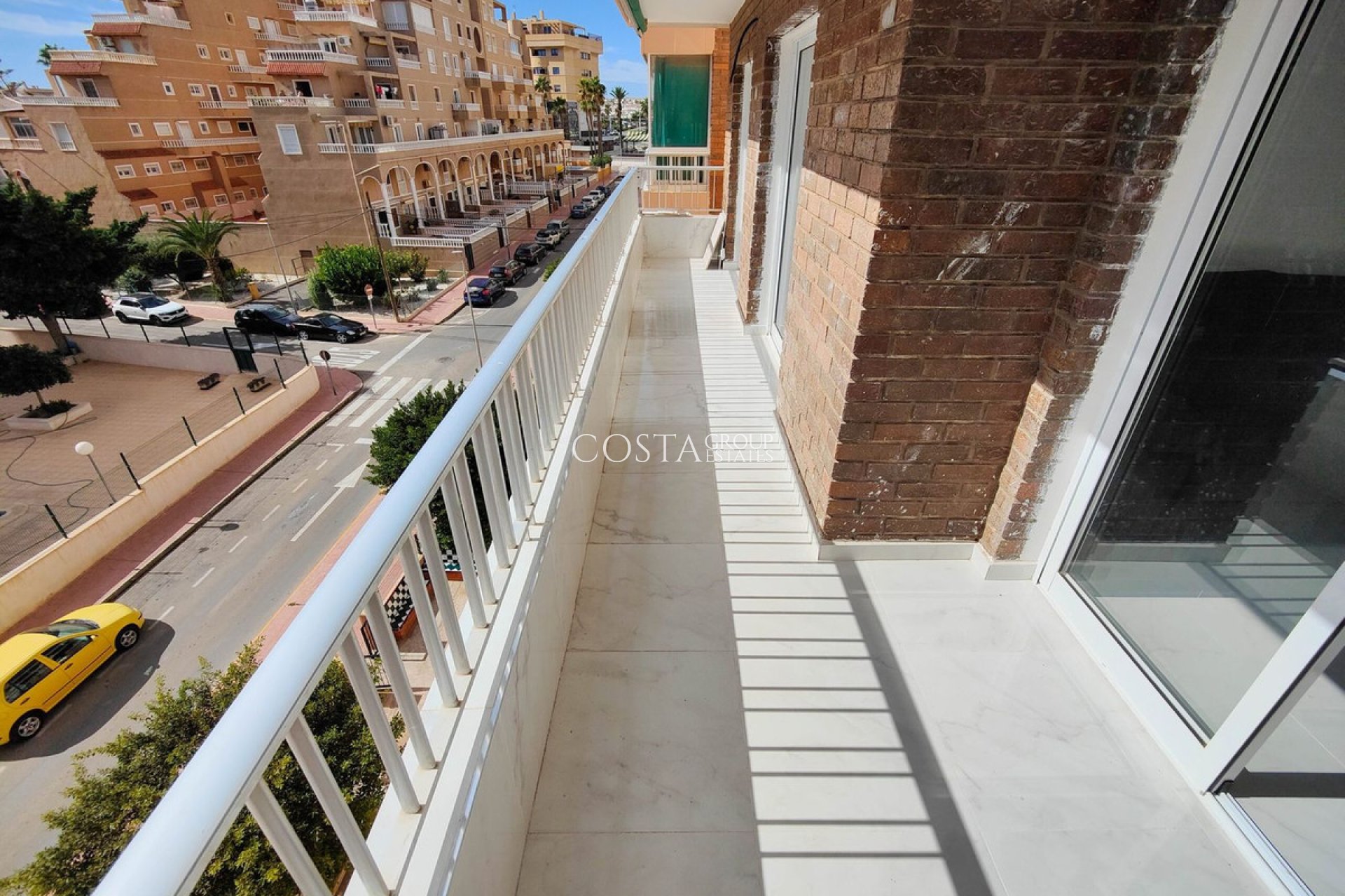 Wiederverkauf - Apartments -
Orihuela Costa - Punta Prima