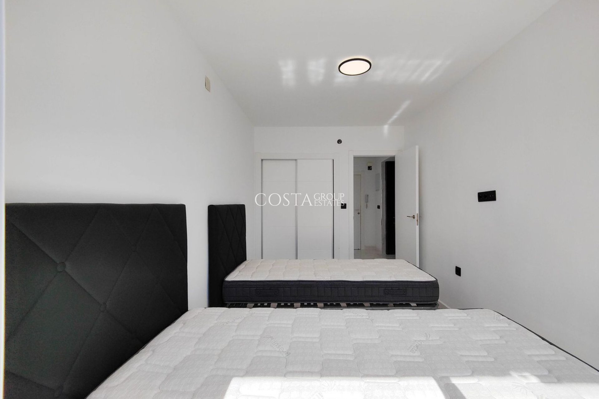 Wiederverkauf - Apartments -
Orihuela Costa - Punta Prima