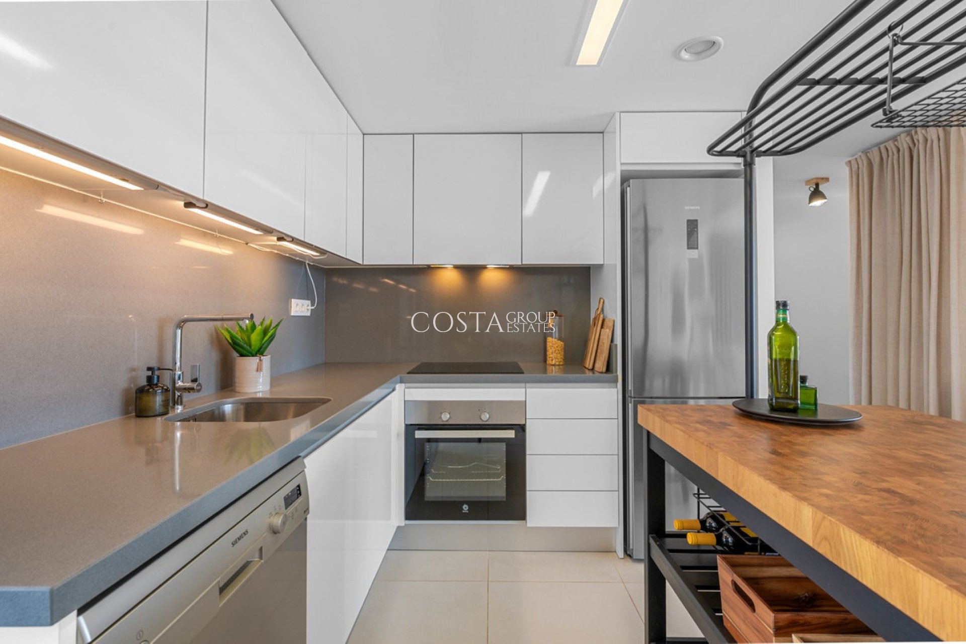 Wiederverkauf - Apartments -
Orihuela Costa - Punta Prima