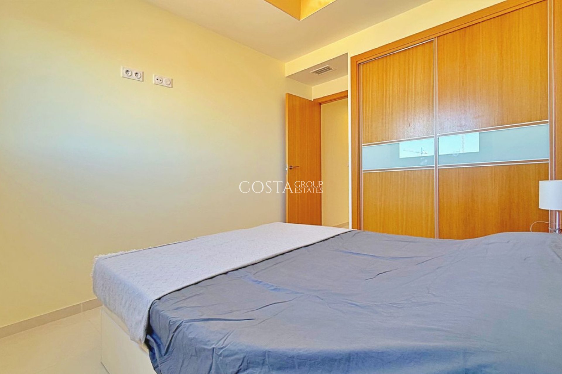 Wiederverkauf - Apartments -
Orihuela Costa - Punta Prima