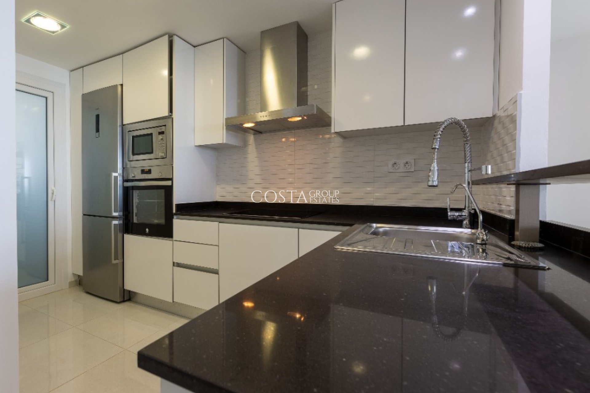 Wiederverkauf - Apartments -
Orihuela Costa - Punta Prima