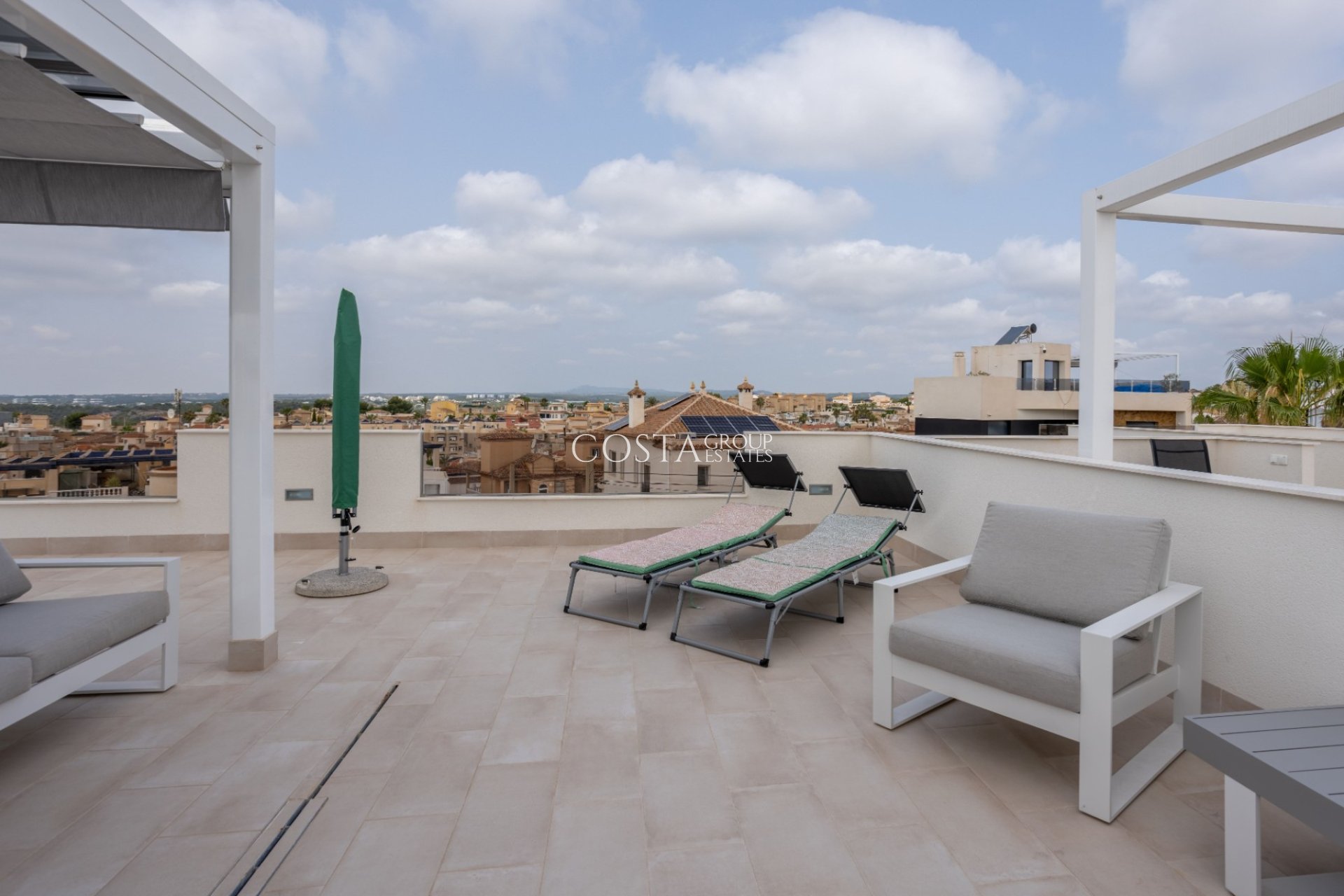 Wiederverkauf - Apartments -
Orihuela Costa - Villamartín
