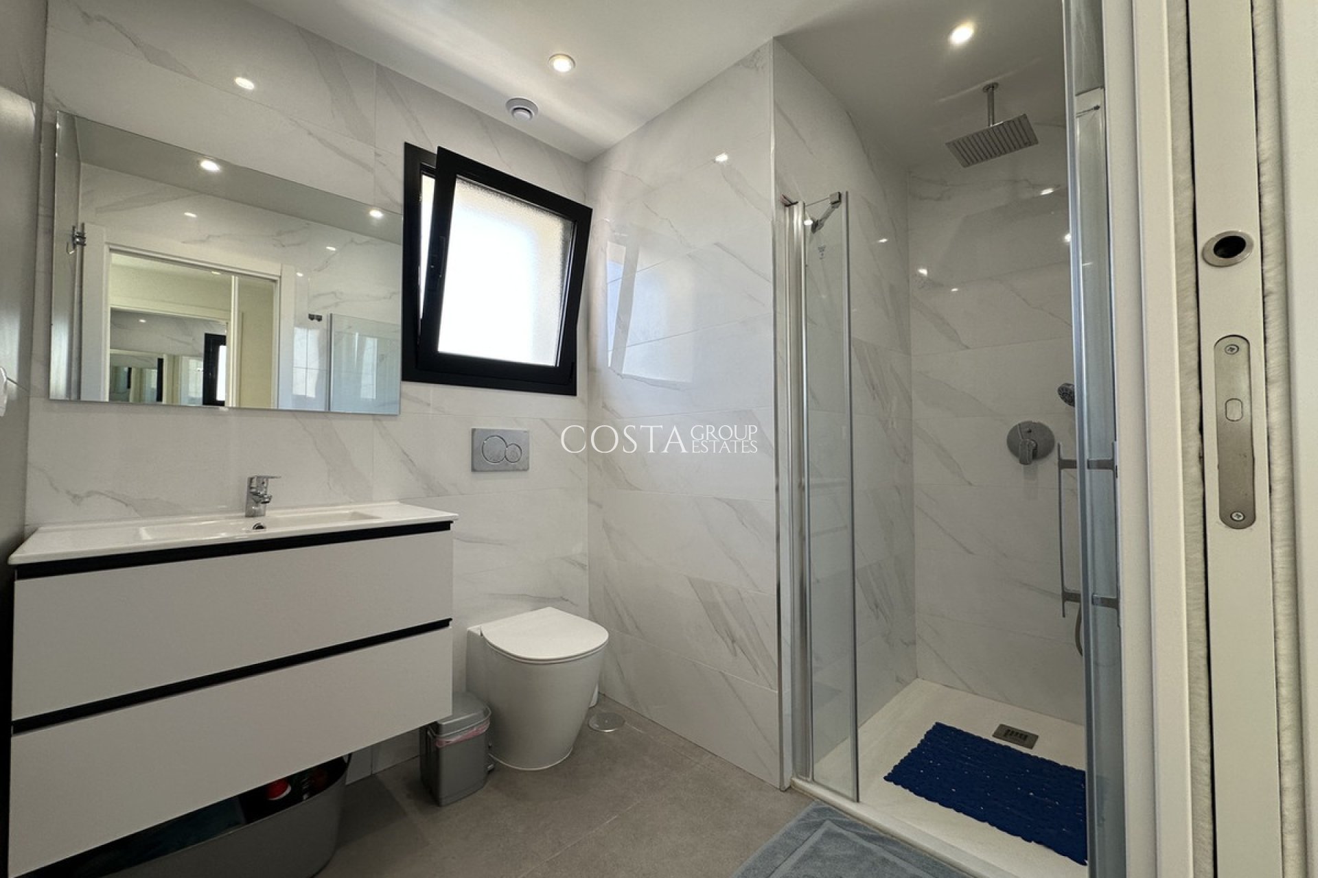 Wiederverkauf - Apartments -
Orihuela Costa - Villamartin