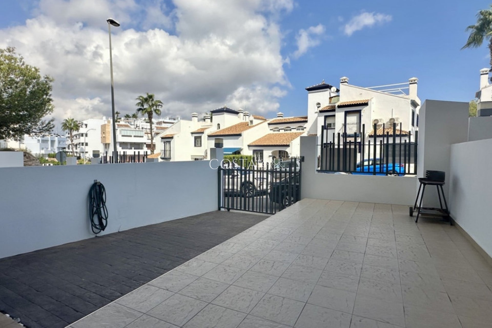 Wiederverkauf - Apartments -
Orihuela Costa - Villamartin