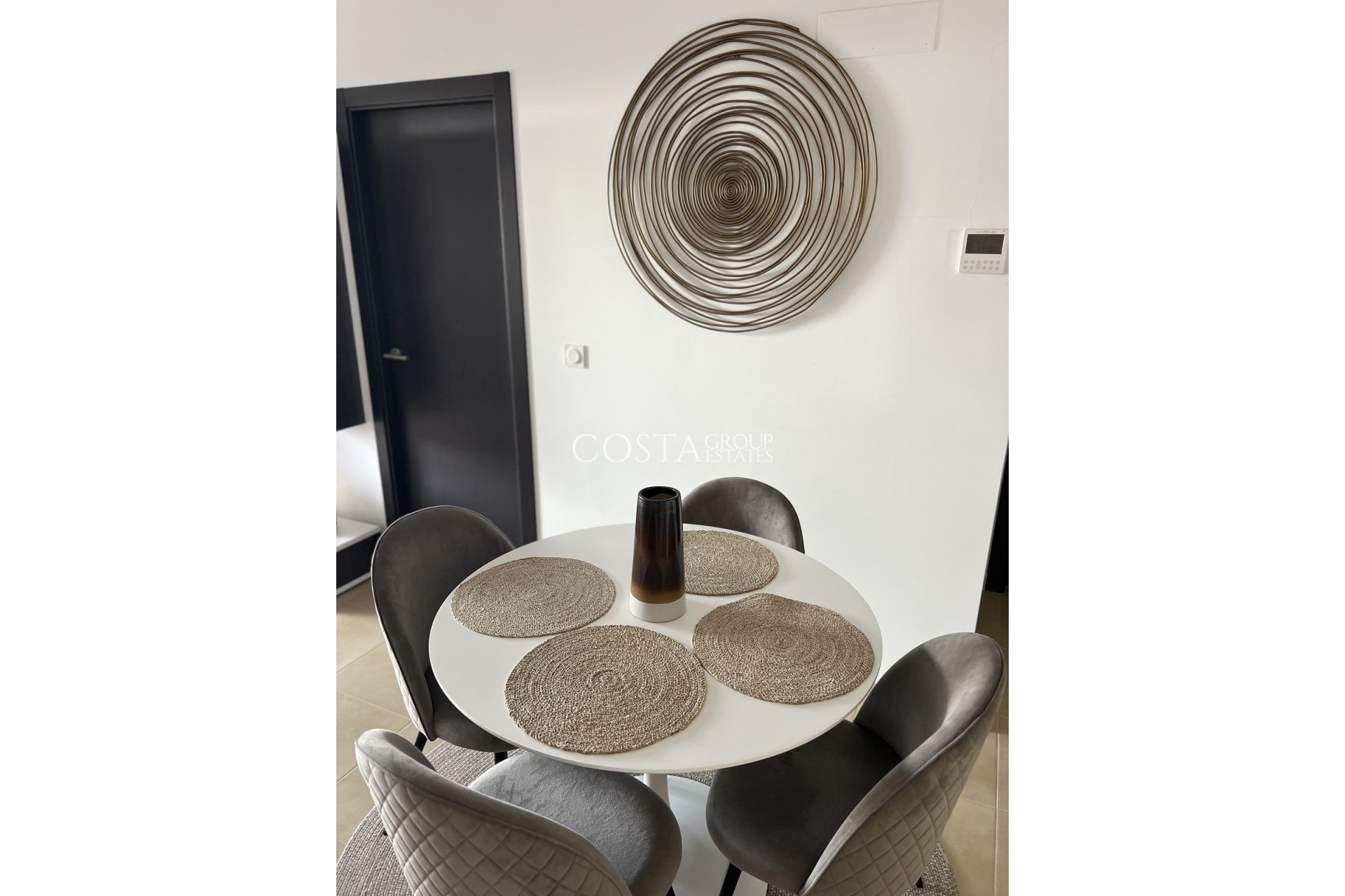 Wiederverkauf - Apartments -
Orihuela Costa - Villamartin