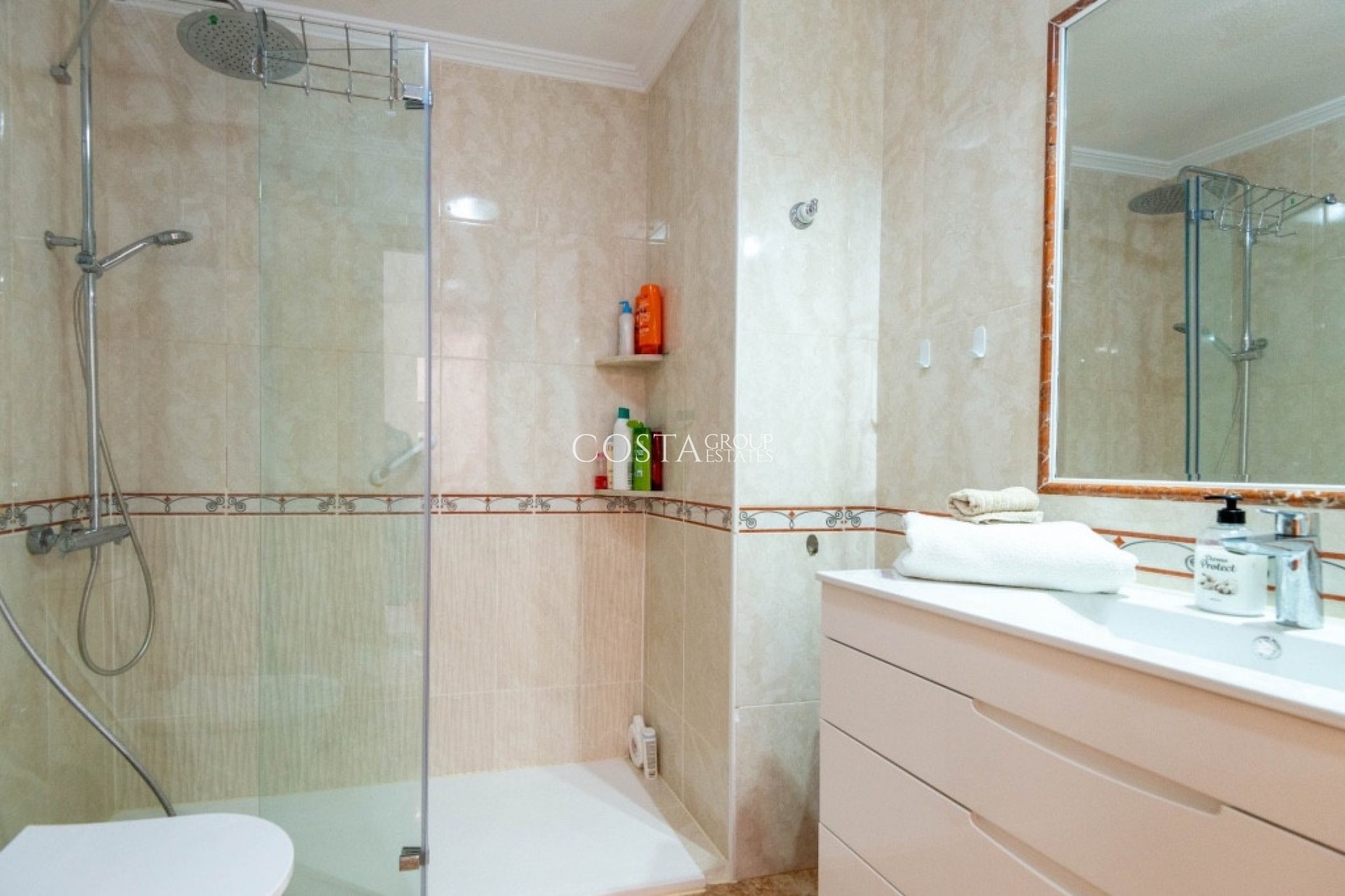 Wiederverkauf - Apartments -
Orihuela Costa - Villamartin