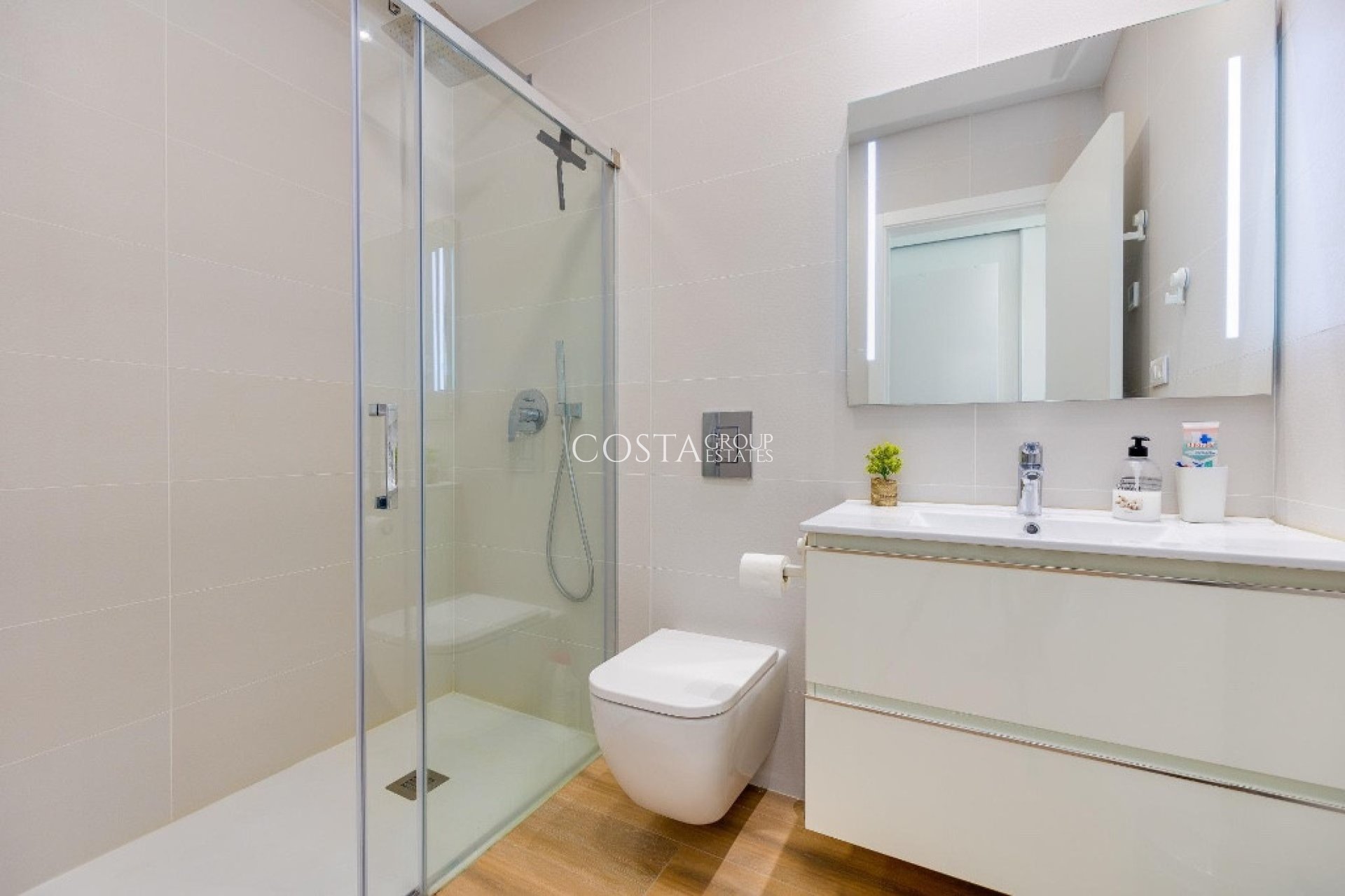 Wiederverkauf - Apartments -
Orihuela Costa - Villamartin