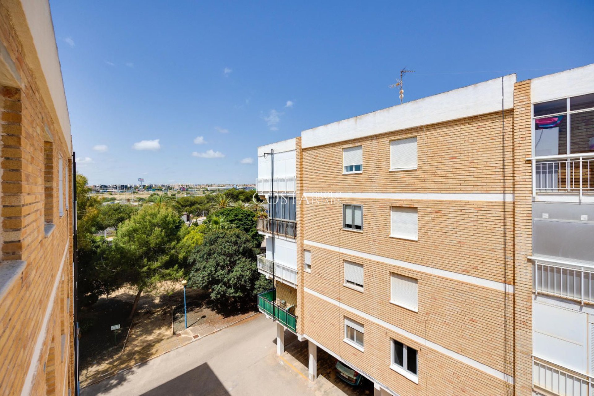 Wiederverkauf - Apartments -
Orihuela Costa
