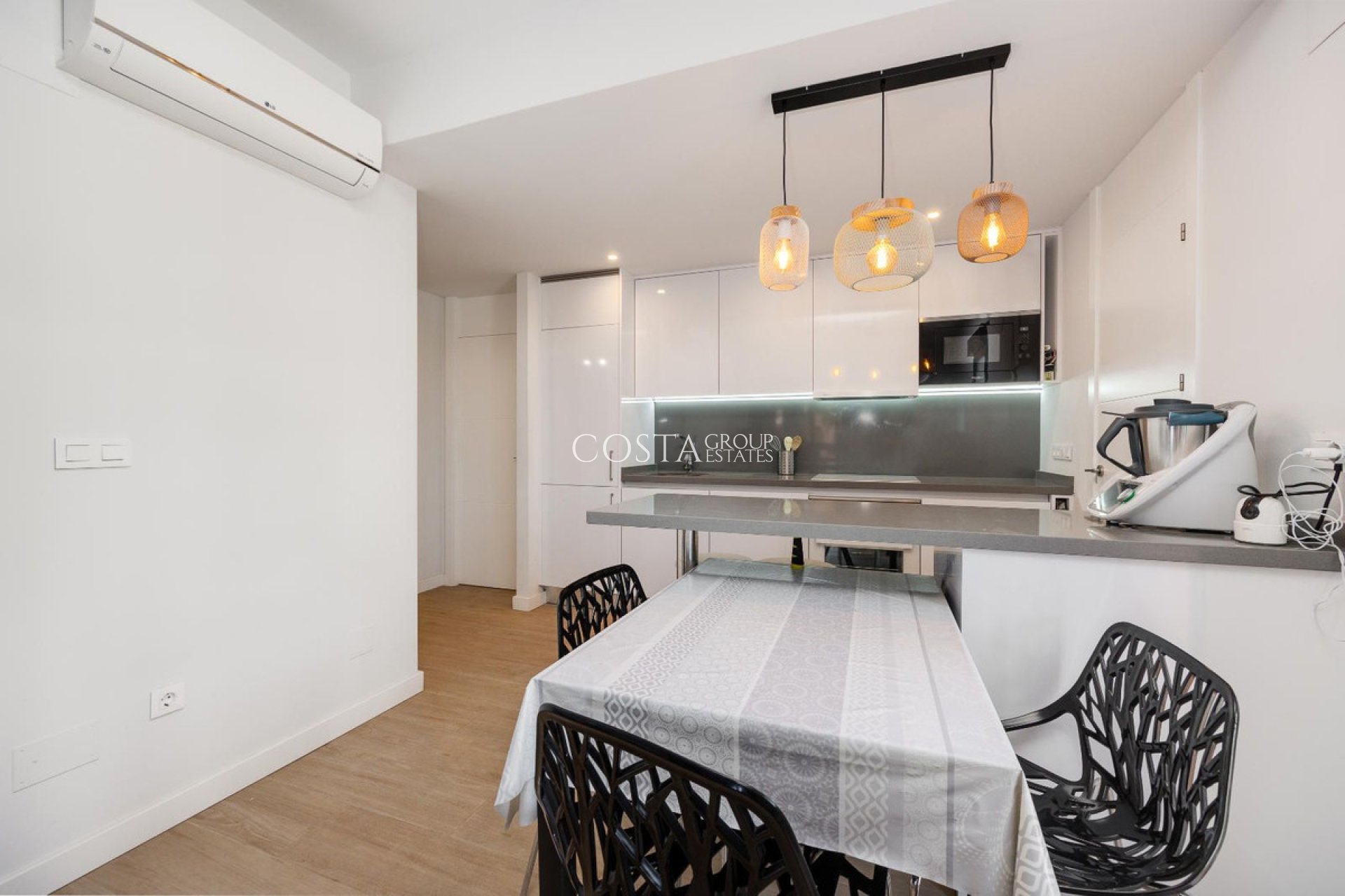 Wiederverkauf - Apartments -
Orihuela Costa