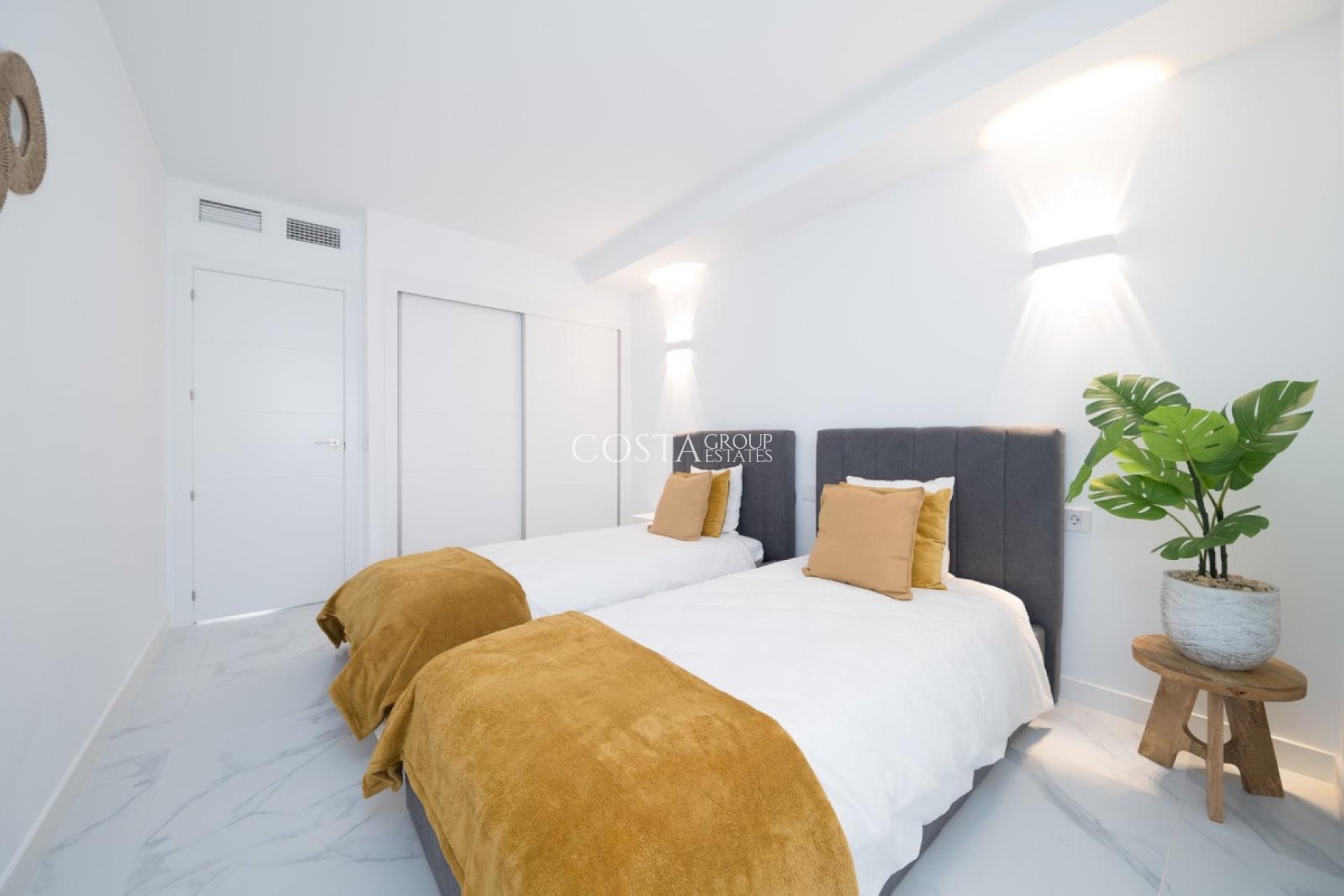 Wiederverkauf - Apartments -
Orihuela - Punta Prima