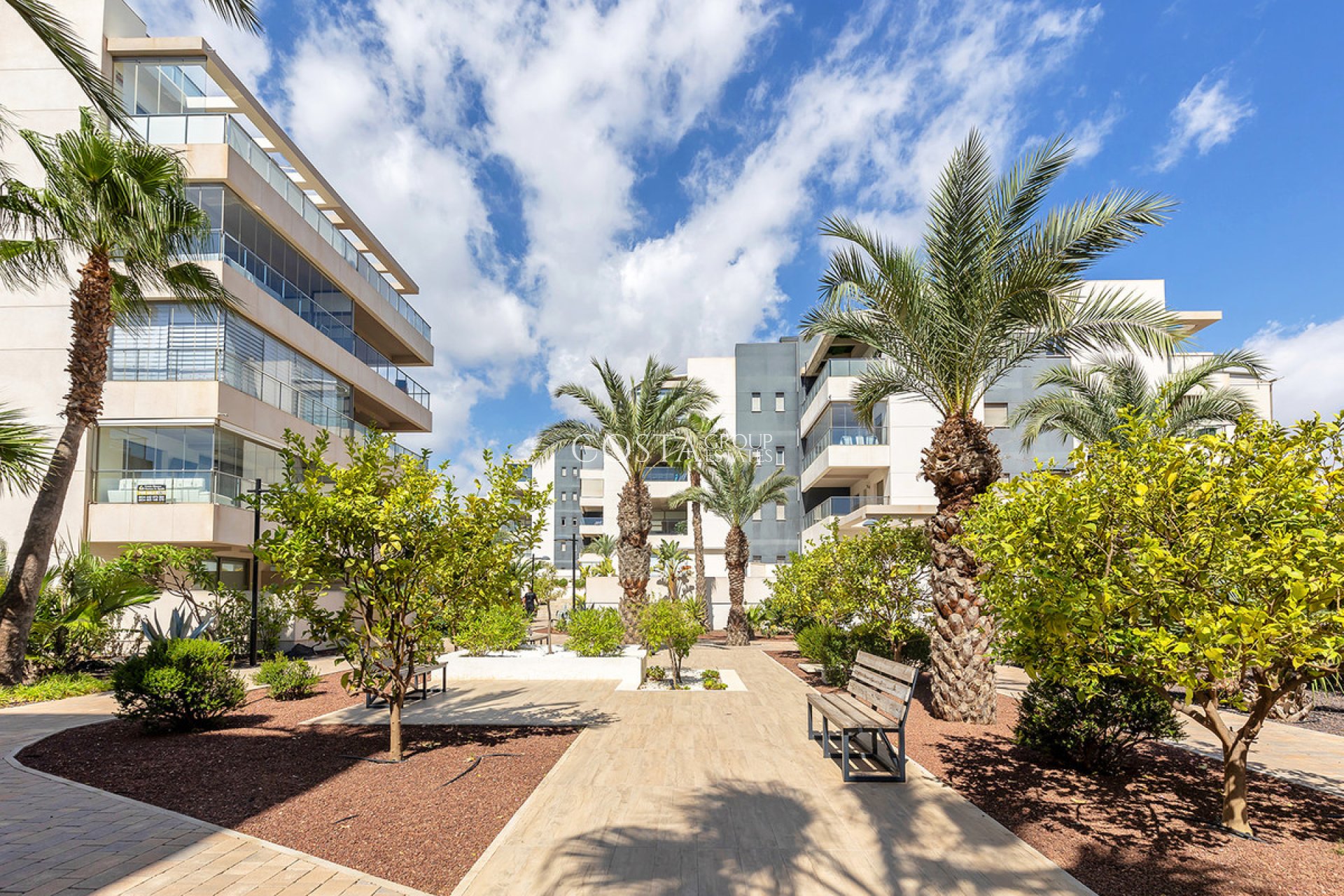 Wiederverkauf - Apartments -
Orihuela - Villamartin