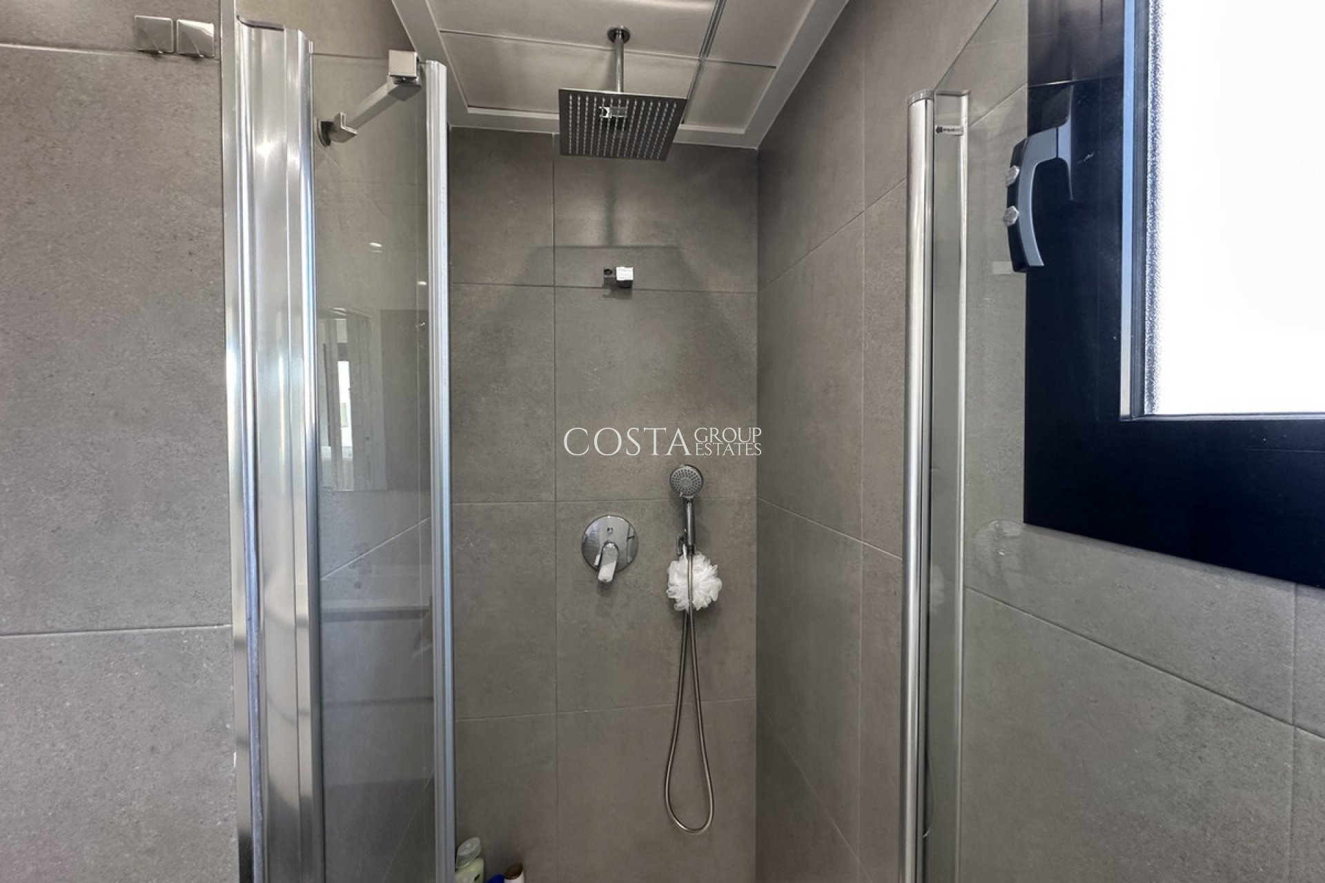 Wiederverkauf - Apartments -
Orihuela - Villamartin