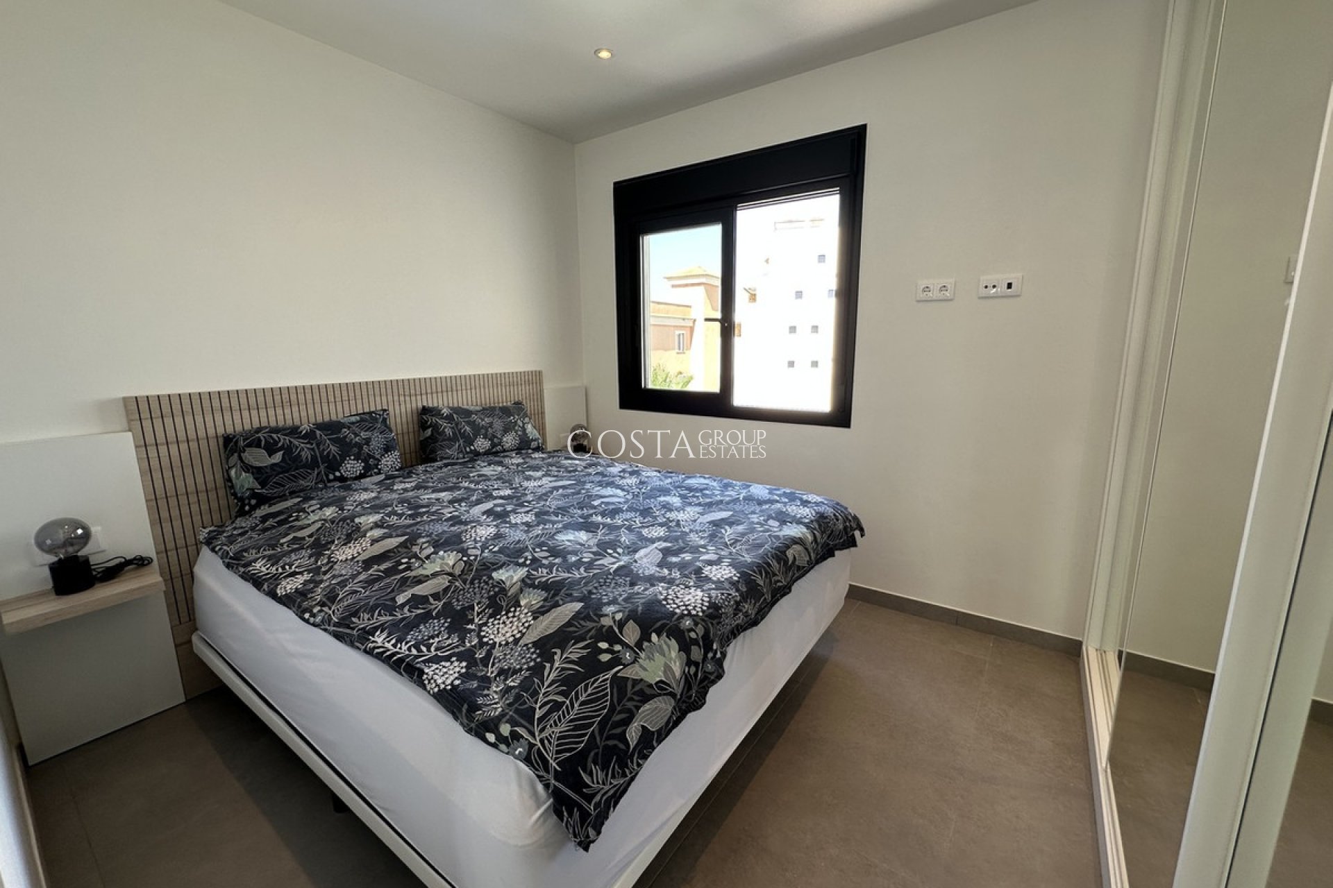 Wiederverkauf - Apartments -
Orihuela - Villamartin