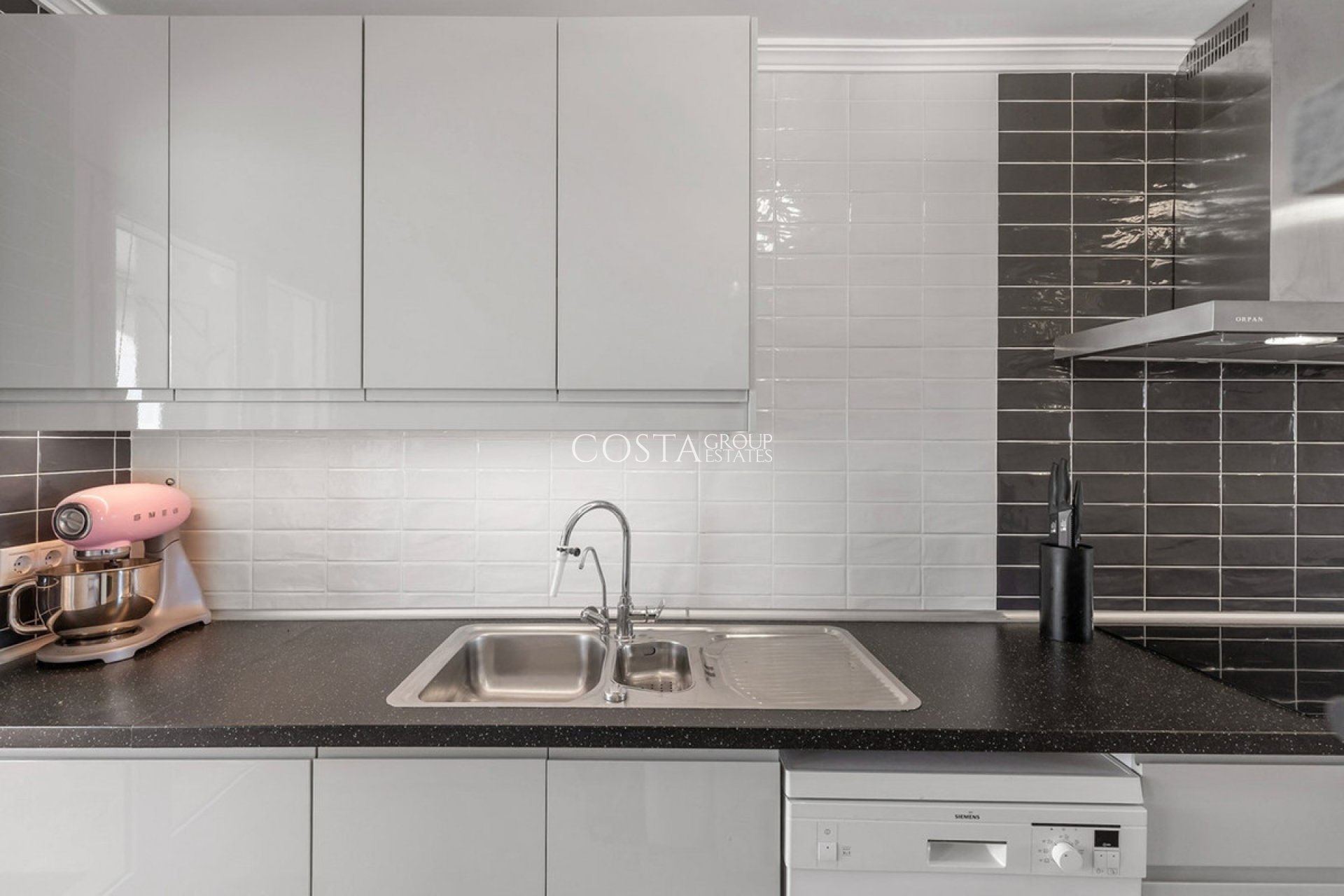 Wiederverkauf - Apartments -
Orihuela - Villamartin