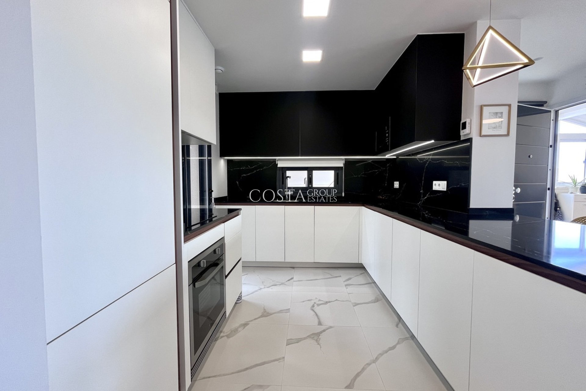 Wiederverkauf - Apartments -
San Miguel de Salinas - San Miguel de Salinas Centro