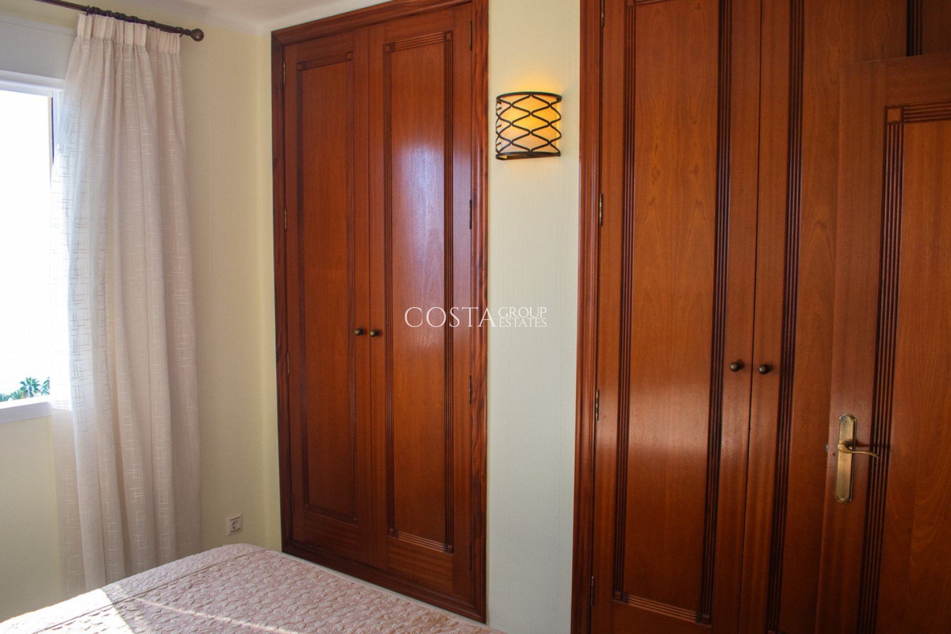 Wiederverkauf - Apartments -
Torrevieja - Playa de los Locos