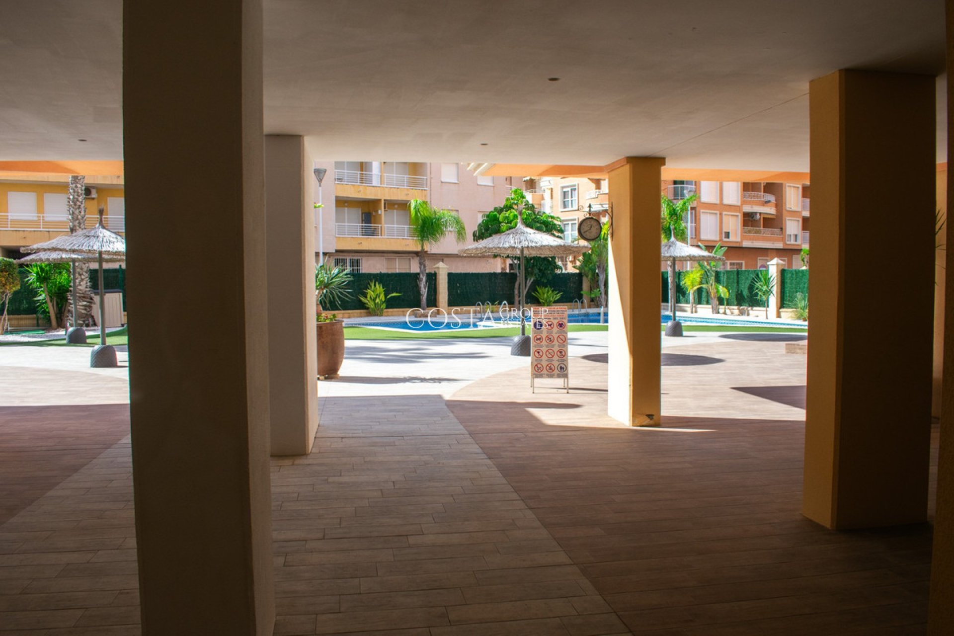 Wiederverkauf - Apartments -
Torrevieja - Playa de los Locos