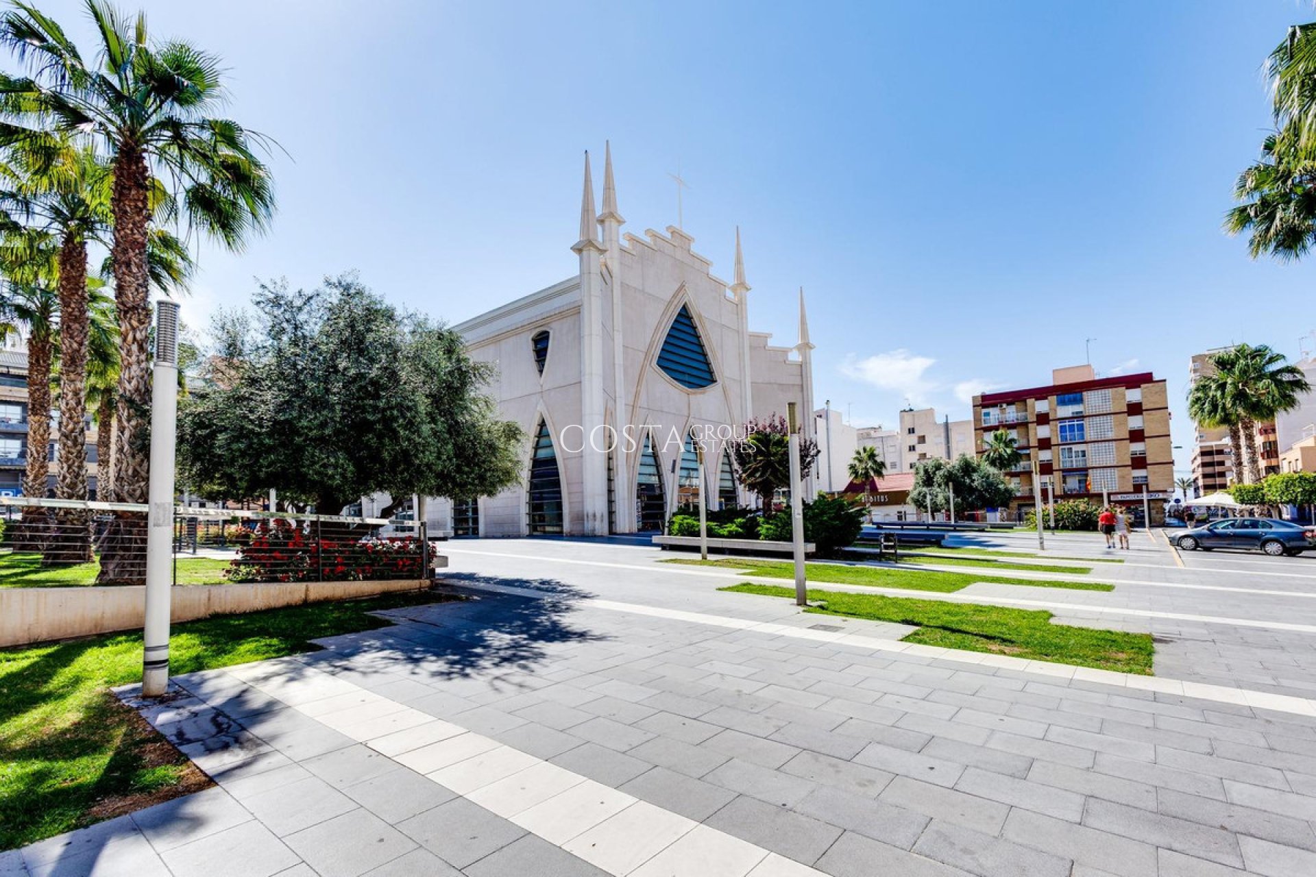 Wiederverkauf - Apartments -
Torrevieja - Playa del Cura