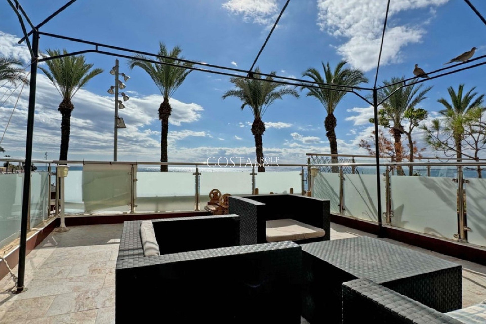Wiederverkauf - Apartments -
Torrevieja - Playa del Cura
