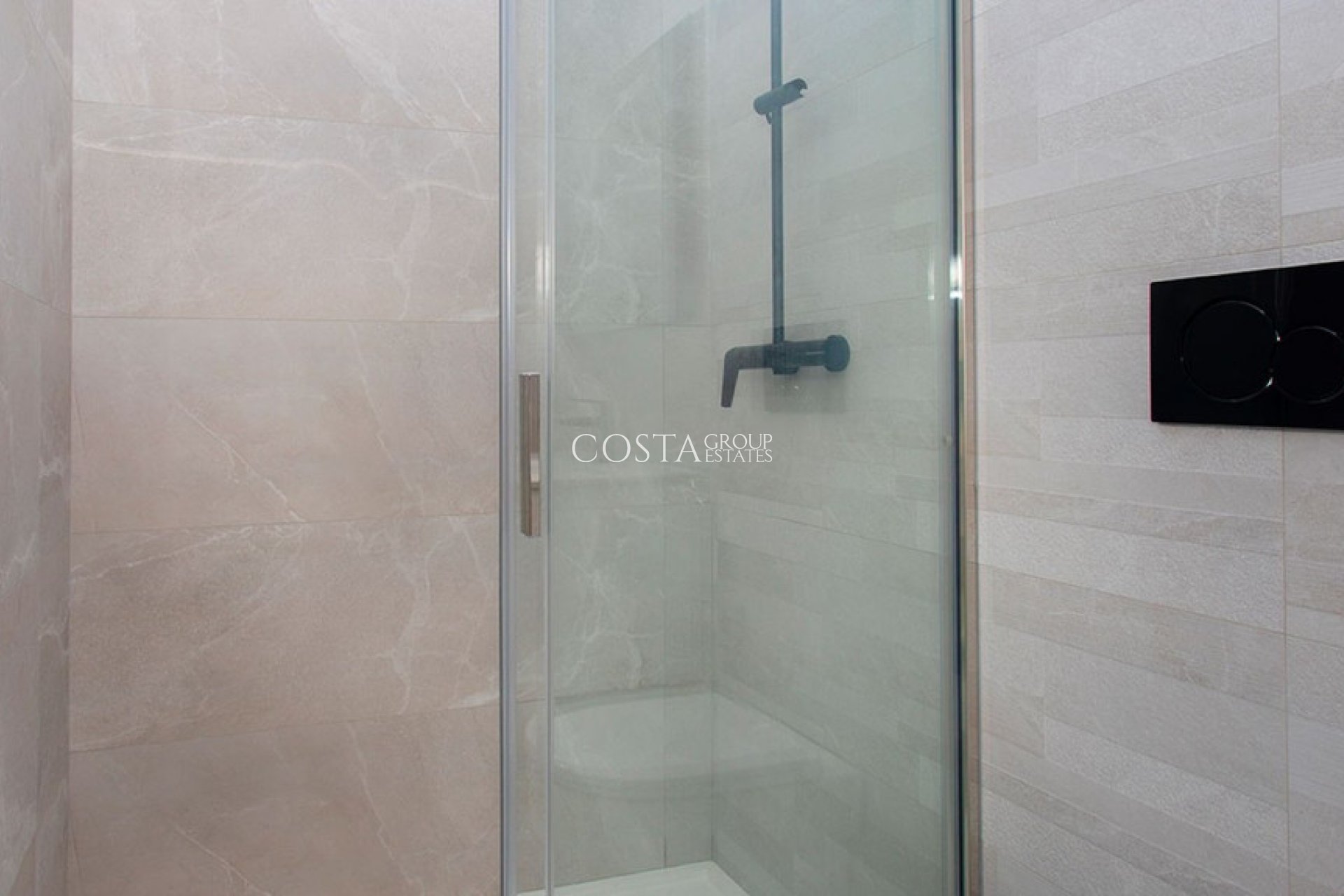 Wiederverkauf - Apartments -
Torrevieja - Playa del Cura